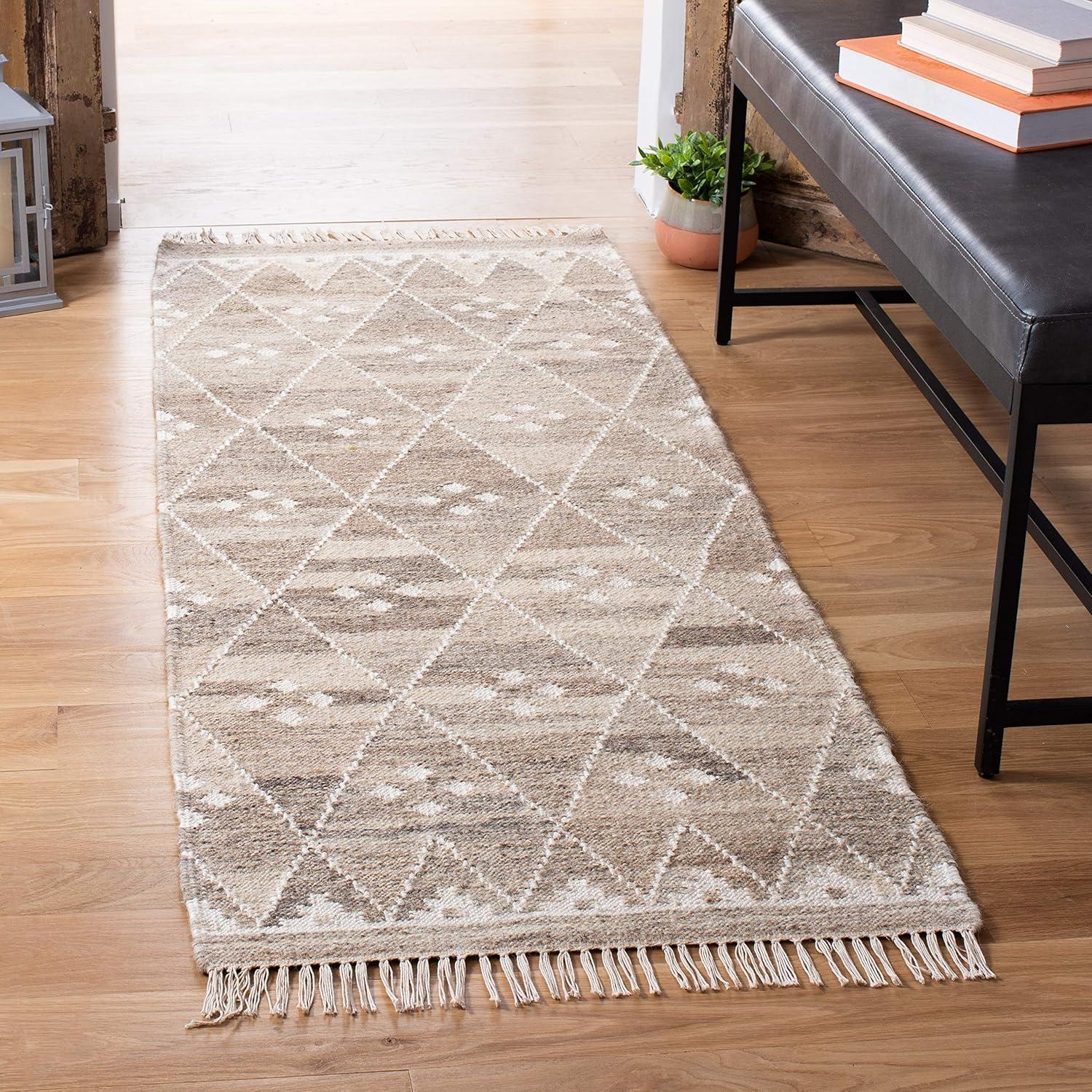 Natural Kilim NKM316 Hand Woven Area Rug  - Safavieh