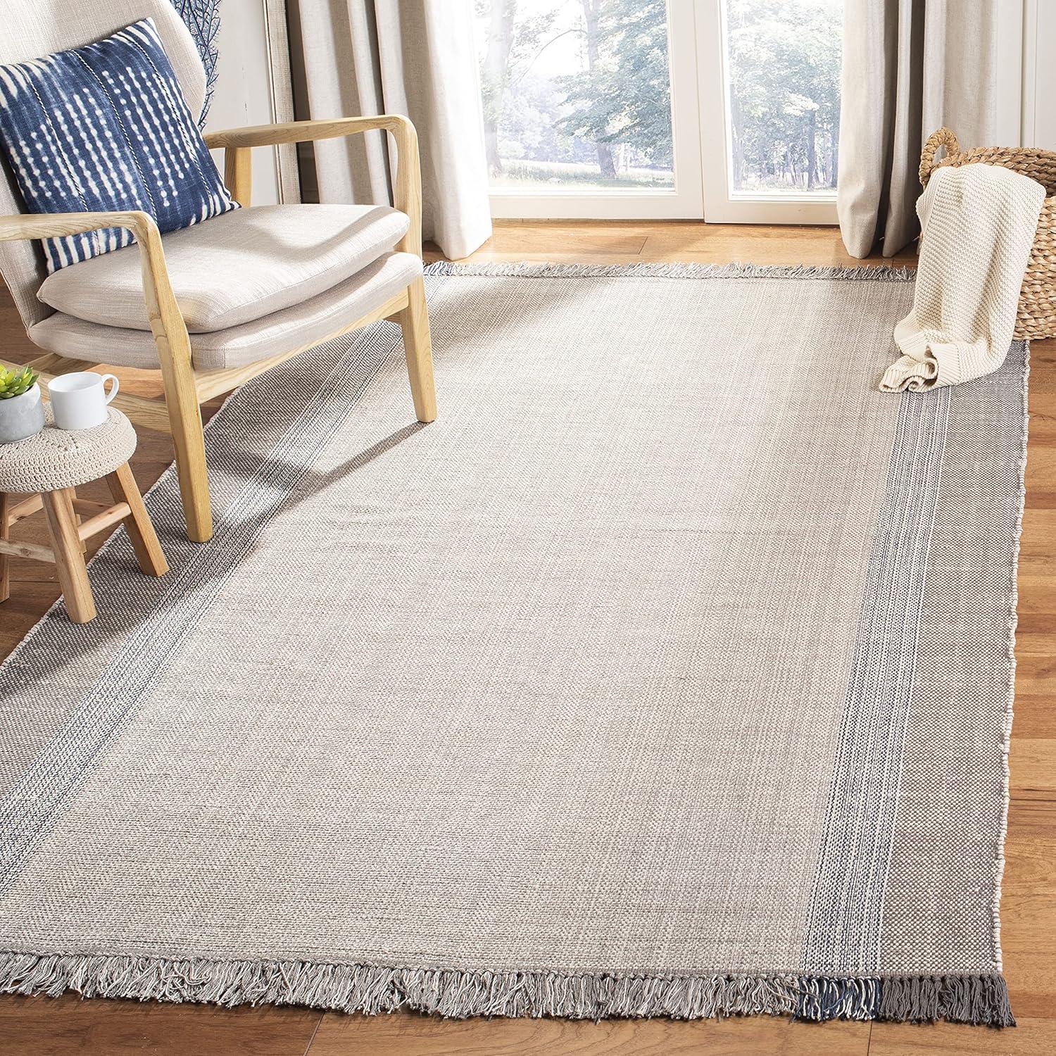 Coastal Charm Hand-Woven Gray Cotton 4' x 6' Area Rug