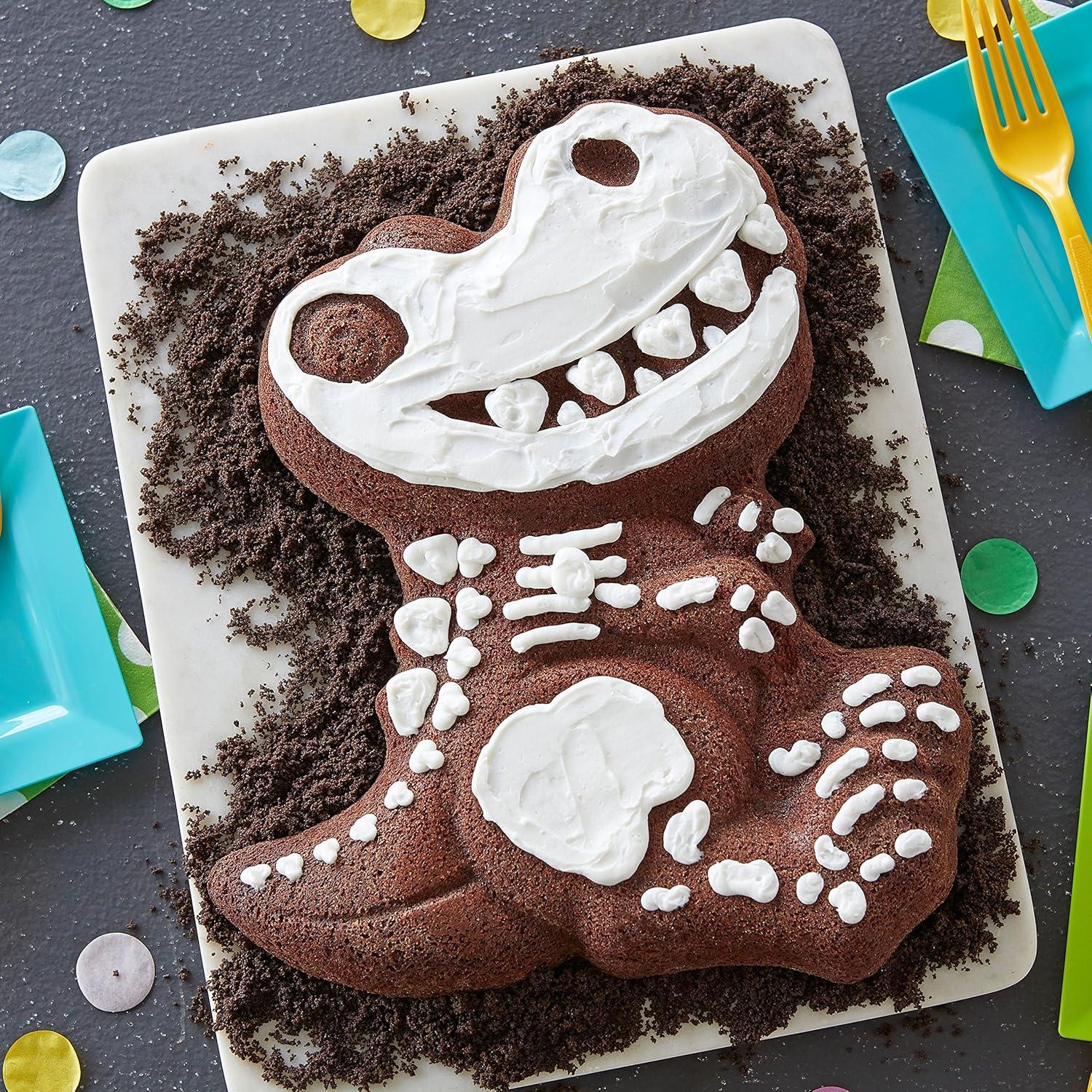 Dinosaur Cake Pan, 12.75 x 11.00 x 2.00 inches Diameter Cups