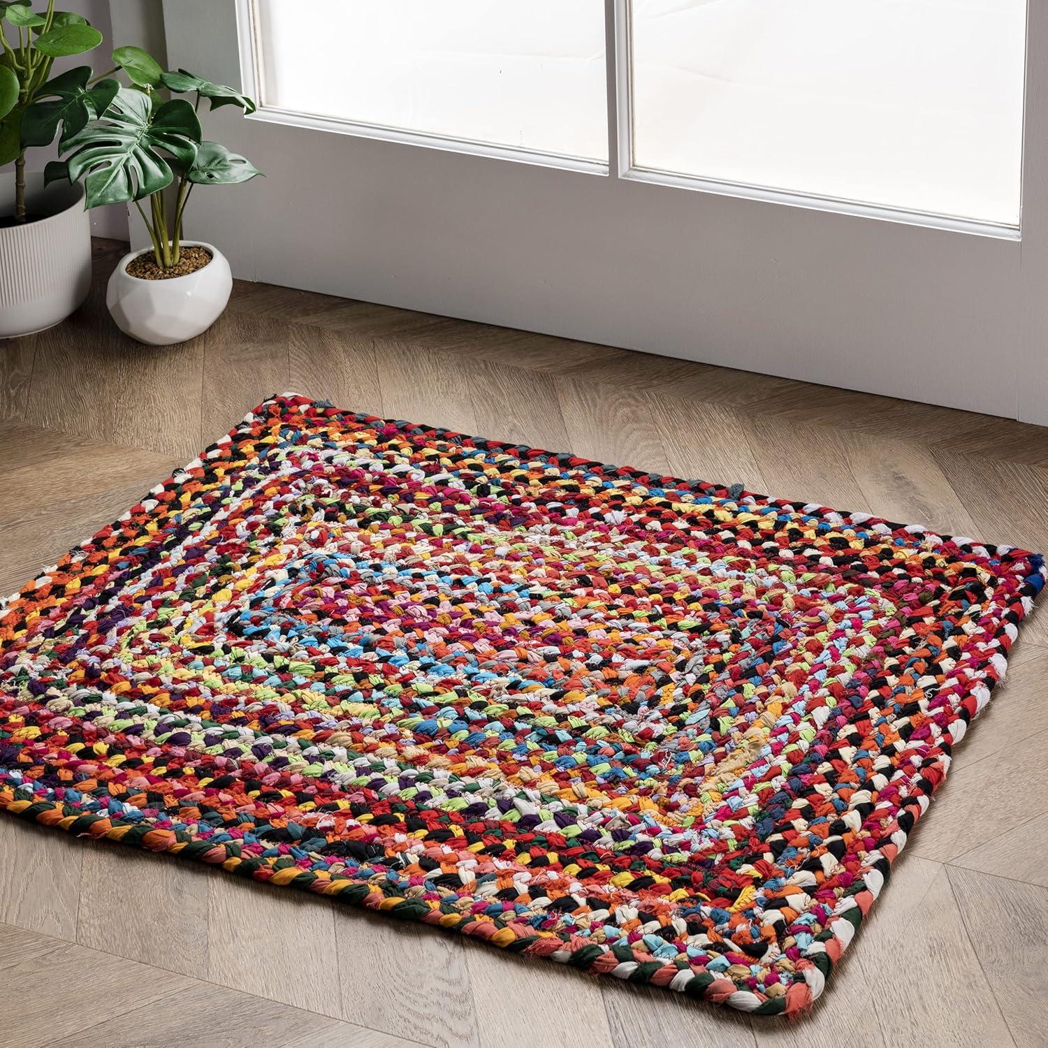 Handmade Multicolor Cotton Braided 26" Accent Rug