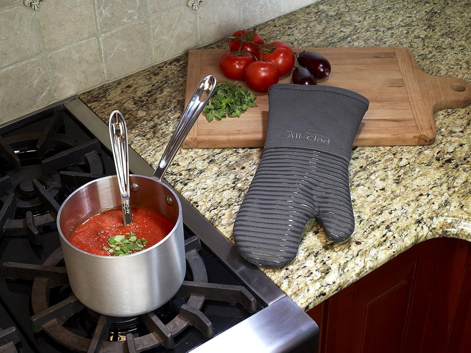 Pewter Silicone Heat-Resistant Oven Mitt, 14-inch