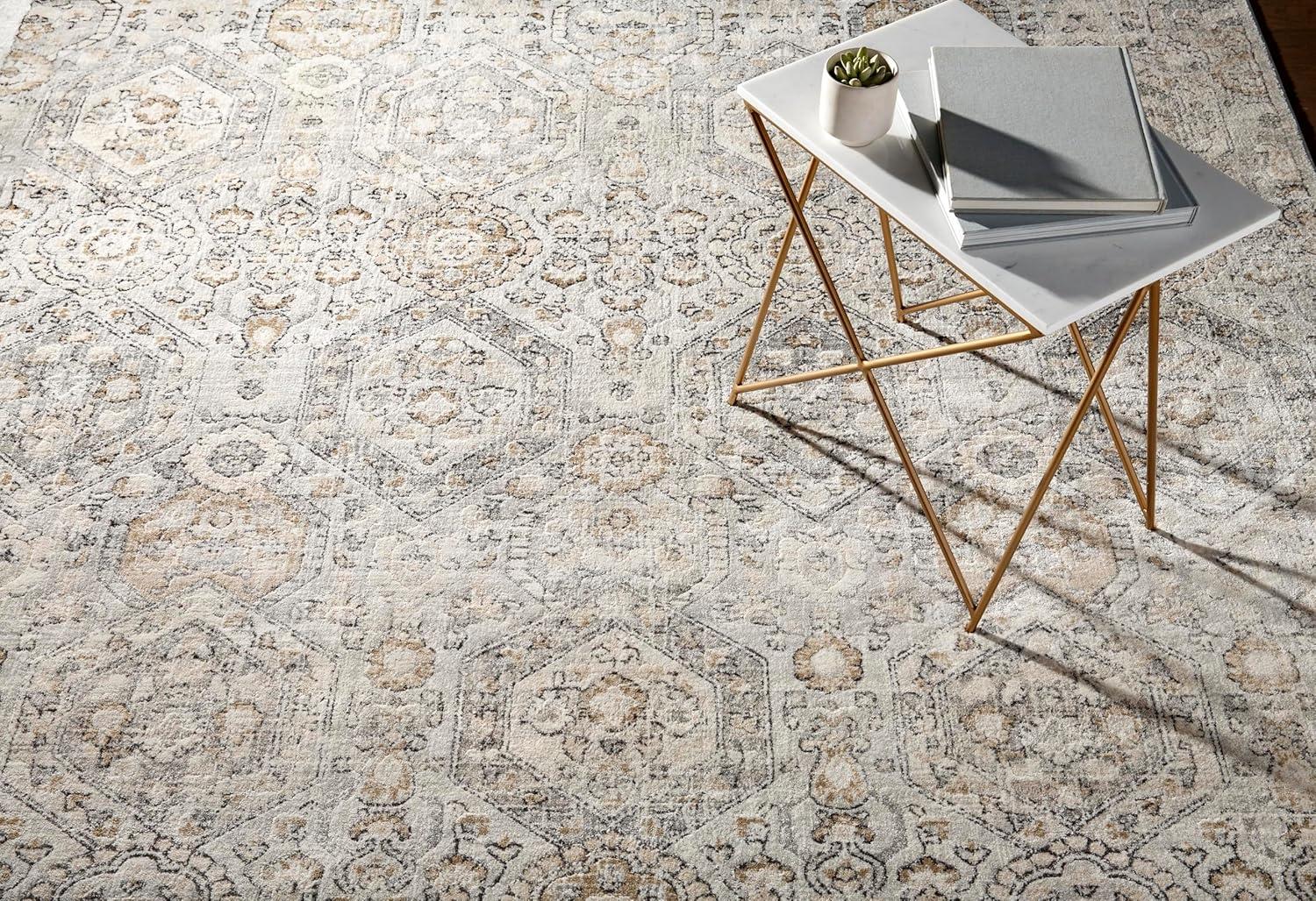 Geelbroek Traditional Tan and Ivory Polypropylene Area Rug