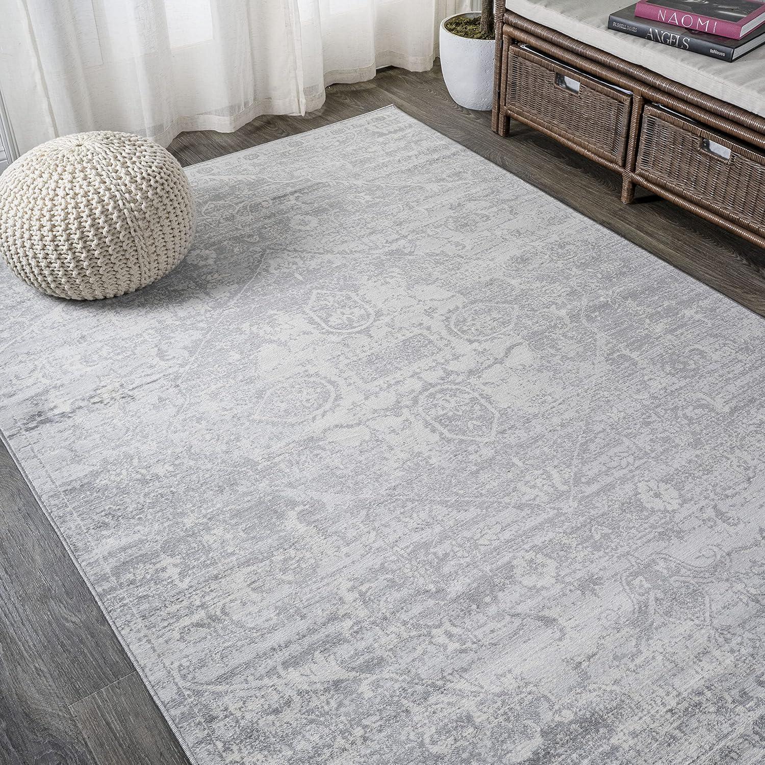 4' X 6' Modern Persian Vintage Medallion Area Rug, Gray - JONATHAN Y