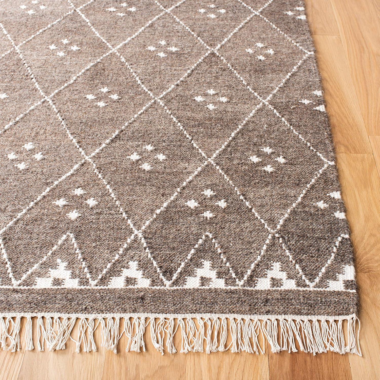 Natural Kilim NKM316 Hand Woven Area Rug - Brown/Ivory - 5'x8' - Safavieh.