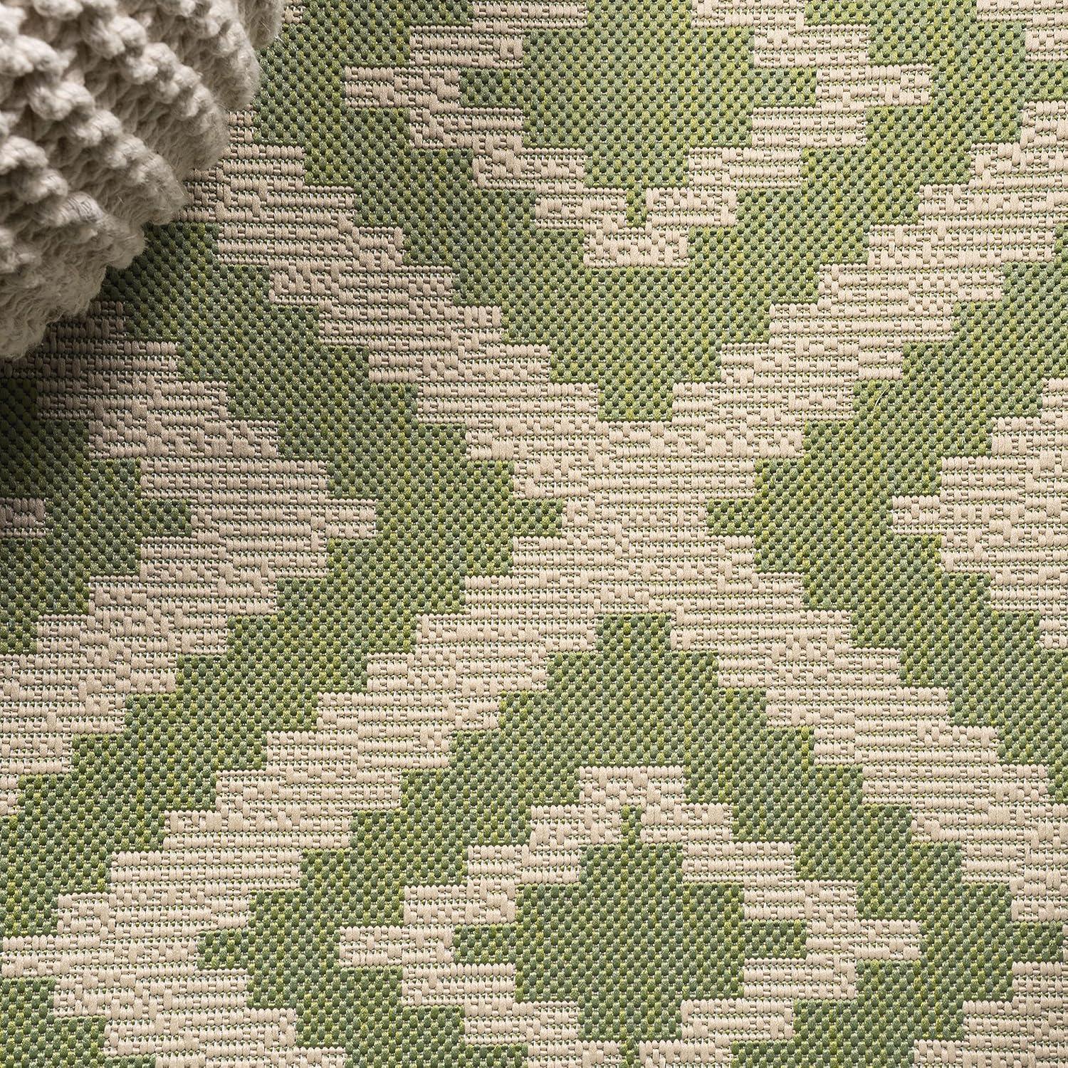 2'x10' Sintra Diamond  Indoor/Outdoor Runner Rug, Green/Cream - JONATHAN Y