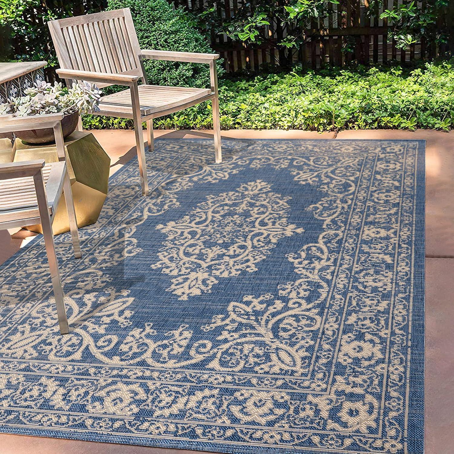 Galon Filigree Indoor/Outdoor Area Rug  - JONATHAN Y