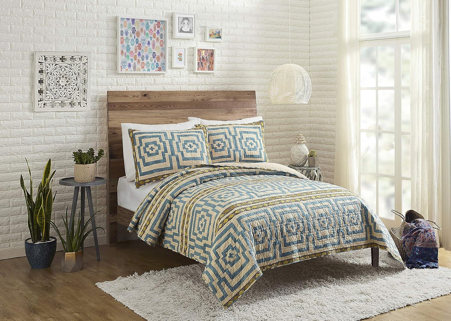 Jungalow Hypnotic Quilt Set