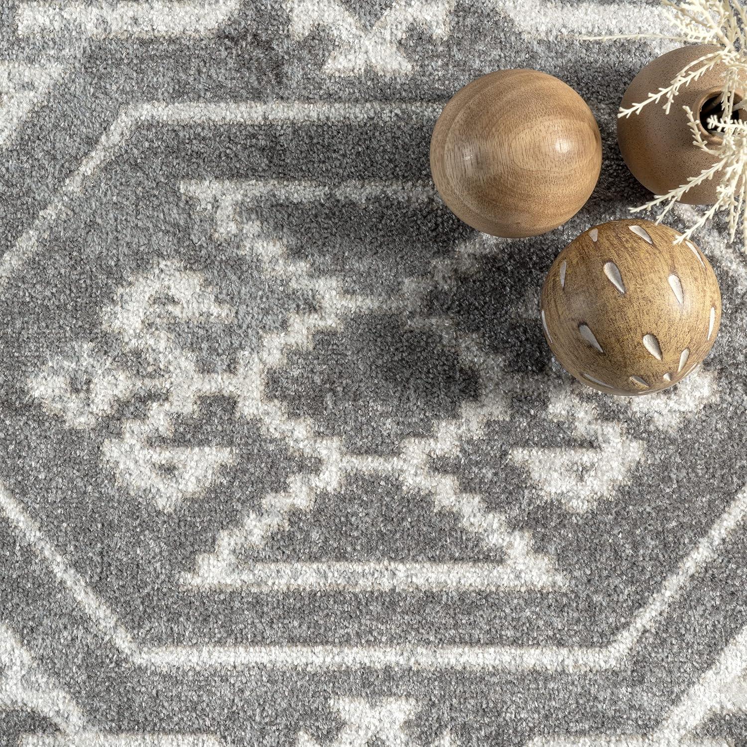 Nuloom Kyleigh Medallion 5x8 Machine Washable Indoor Area Rug for Living Room Bedroom Dining Room Kitchen, Dark Grey/Ivory