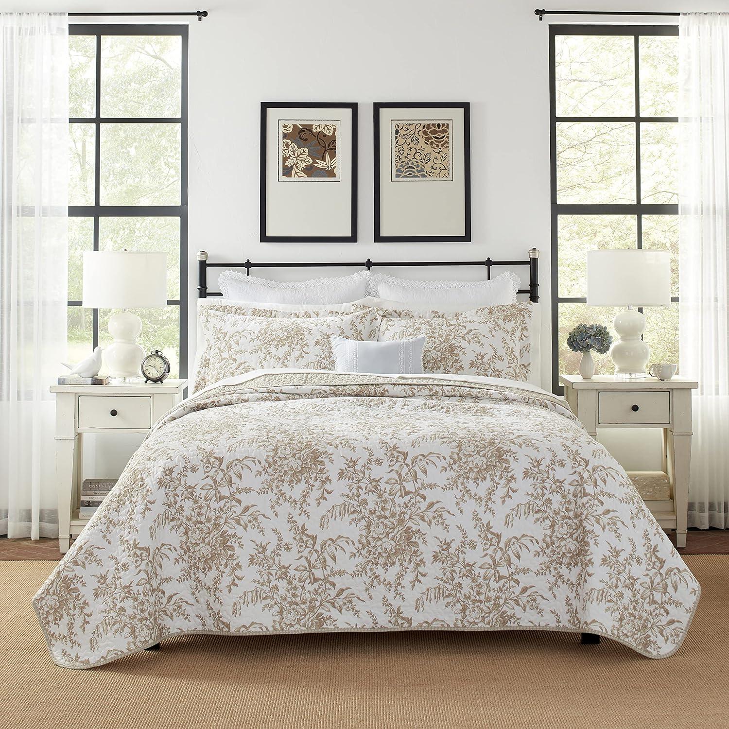 Laura Ashley Full/Queen Bedford Reversible Quilt Set Mocha: Includes 2 Shams, Machine Washable