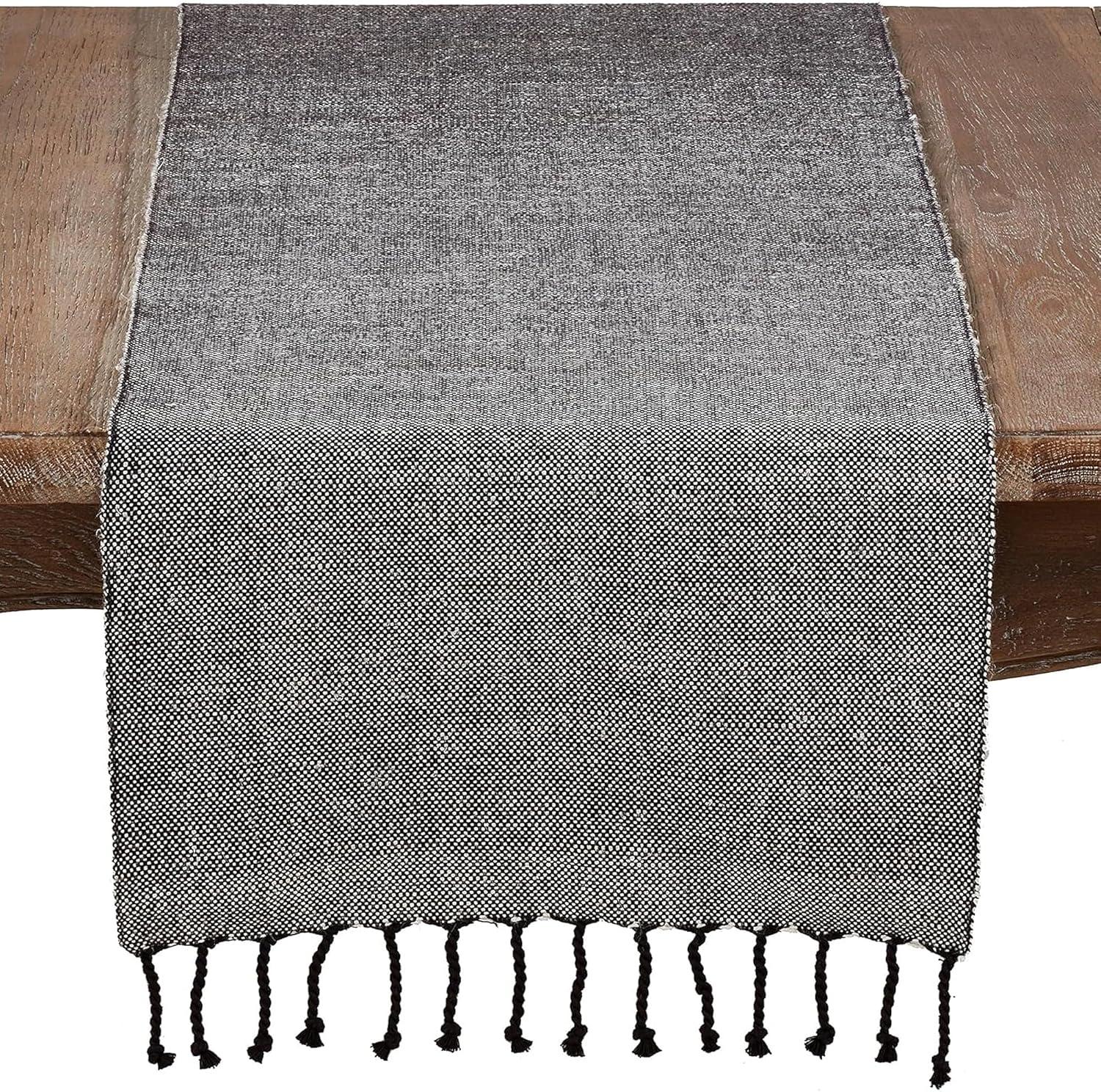 Saro Lifestyle Cotton Blend Table Runner With Solid Tasseled Design