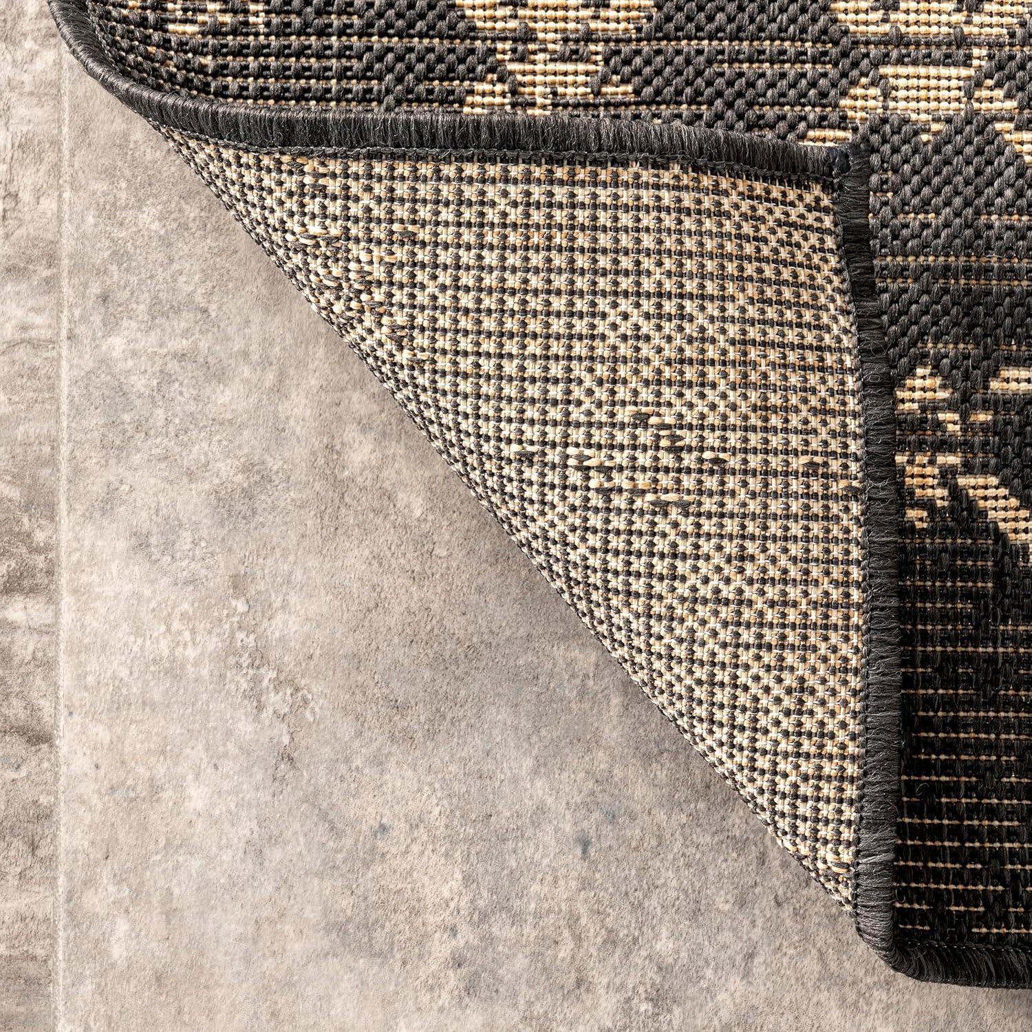 Nuloom Grayson Moroccan Trellis Indoor and Outdoor Area Rug, Gray, 6'7"x9'