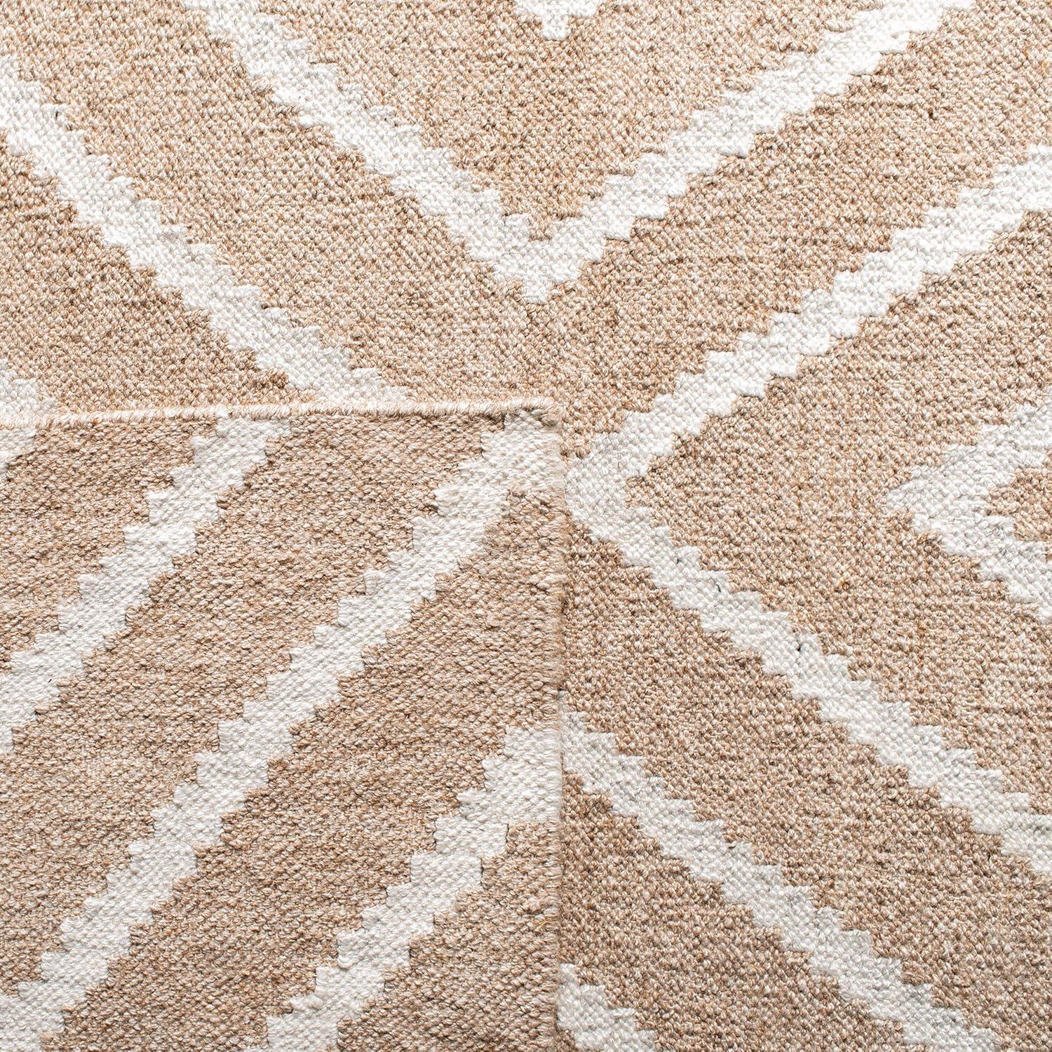 Whittlesey Hand Woven 80% Viscose, 20% Wool Geometric Rug