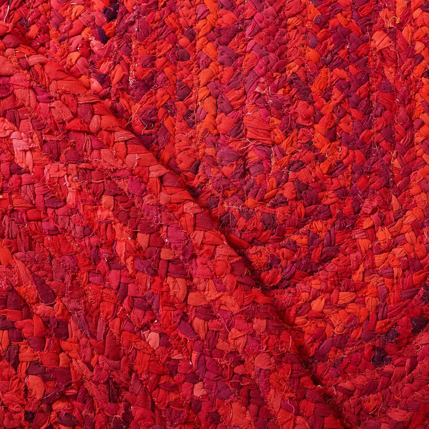 Braided BRD452 Hand Woven Indoor Area Rug - Red - 5'x8' Oval - Safavieh