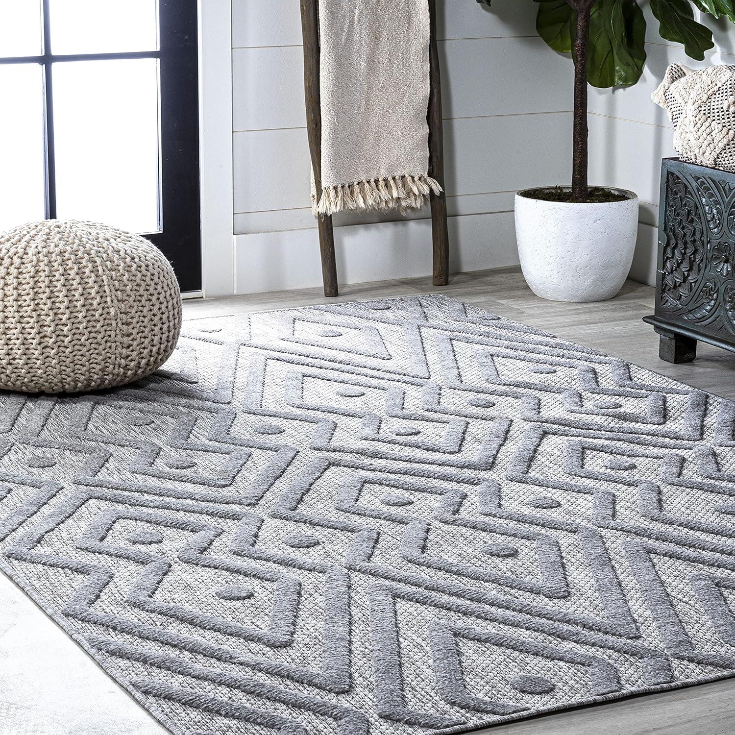 Balansat Moroccan Diamond Indoor/Outdoor Area Rug - JONATHAN Y