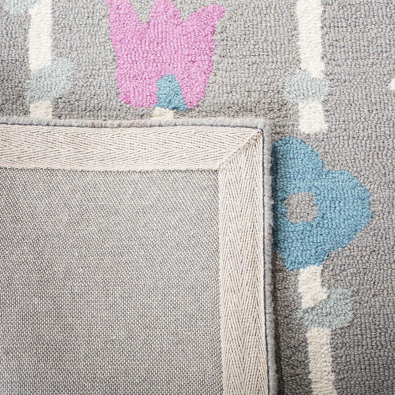 Safavieh Kids Floral SFK918 Hand Tufted Indoor Area Rug - Ivory/Pink - 5'x8' - Safavieh