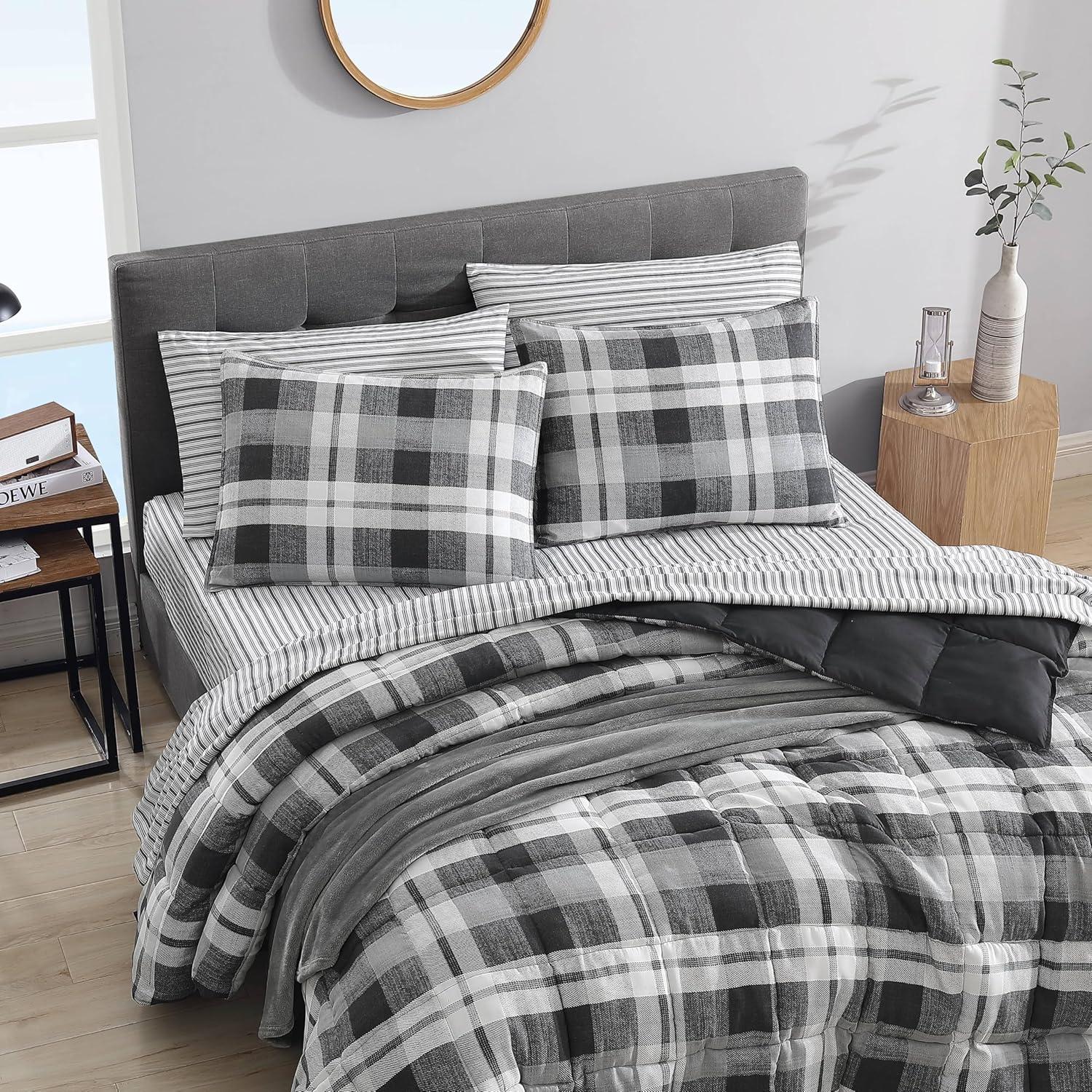 Nautica Nautica Crossview Plaid Microsuede Blue Comforter Set