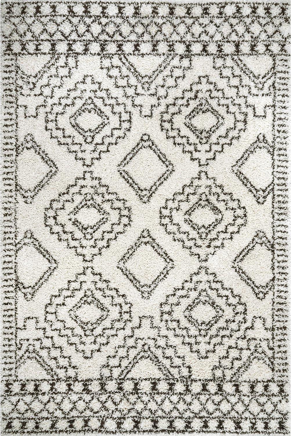 Off-White Moroccan Geometric Shag Area Rug 4' x 6'