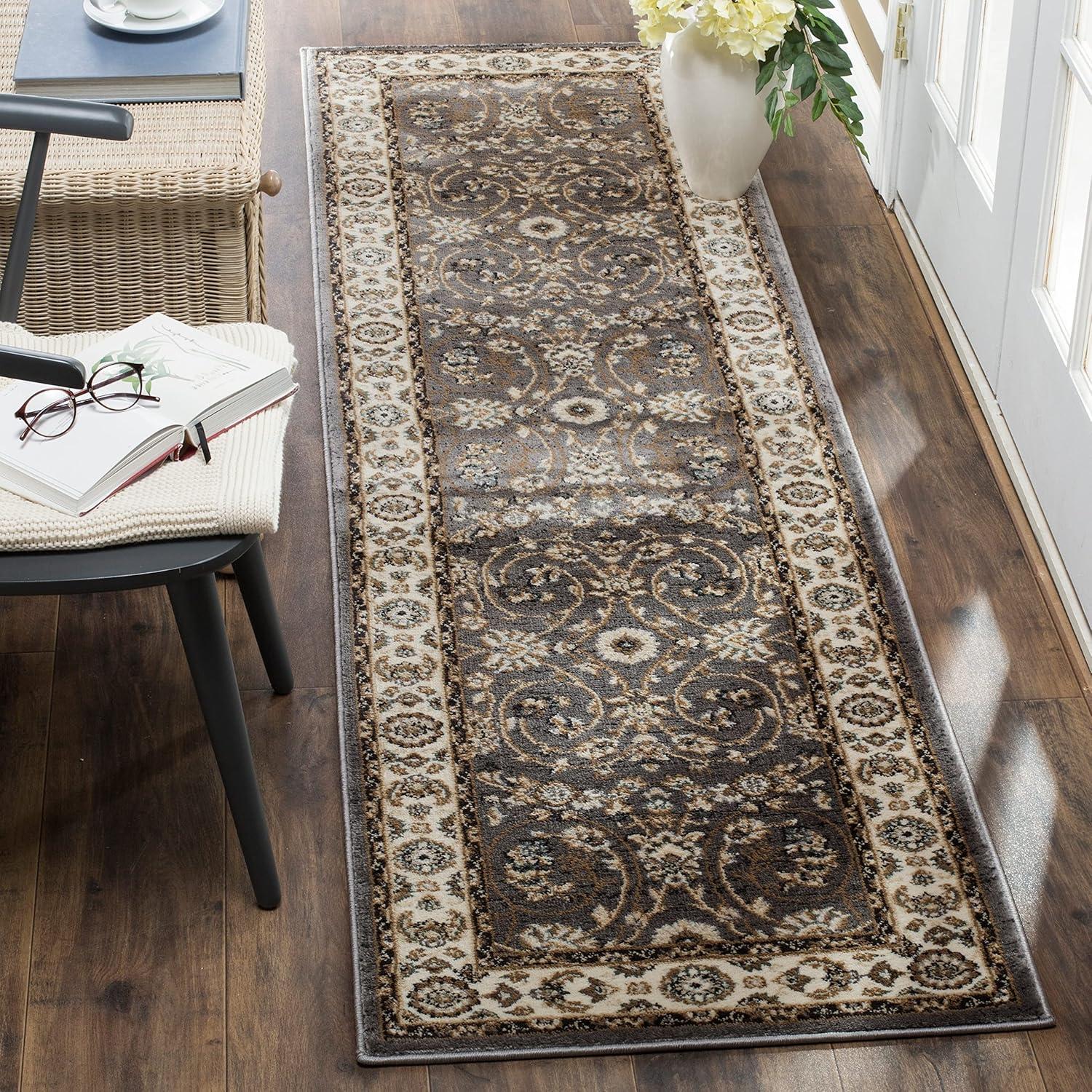 SAFAVIEH Lyndhurst Janel Traditional Bordered Area Rug, Light Beige/Anthracite, 3'3" x 5'3"