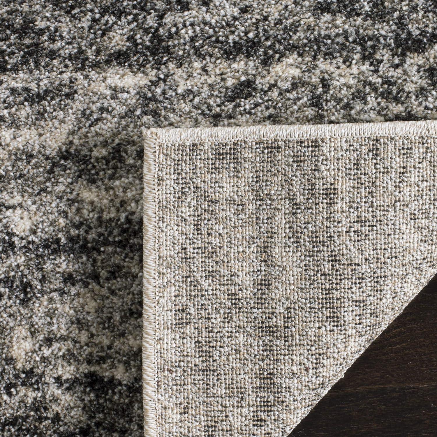 Retro RET2133 Power Loomed Indoor Accent Rug - 4'x6' - Ivory/Grey - Safavieh