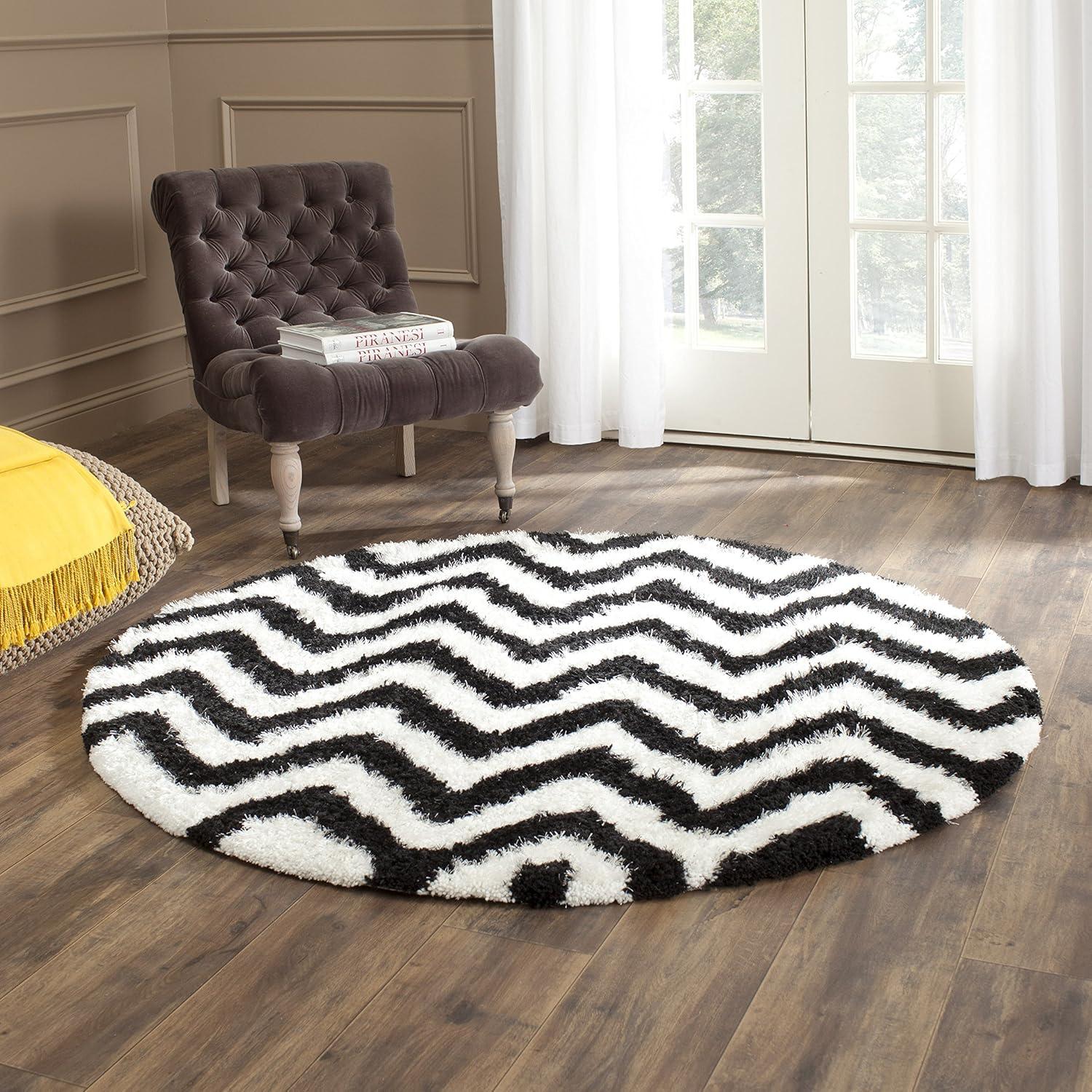 Barcelona Shag Hand Tufted Performance Chevron Rug