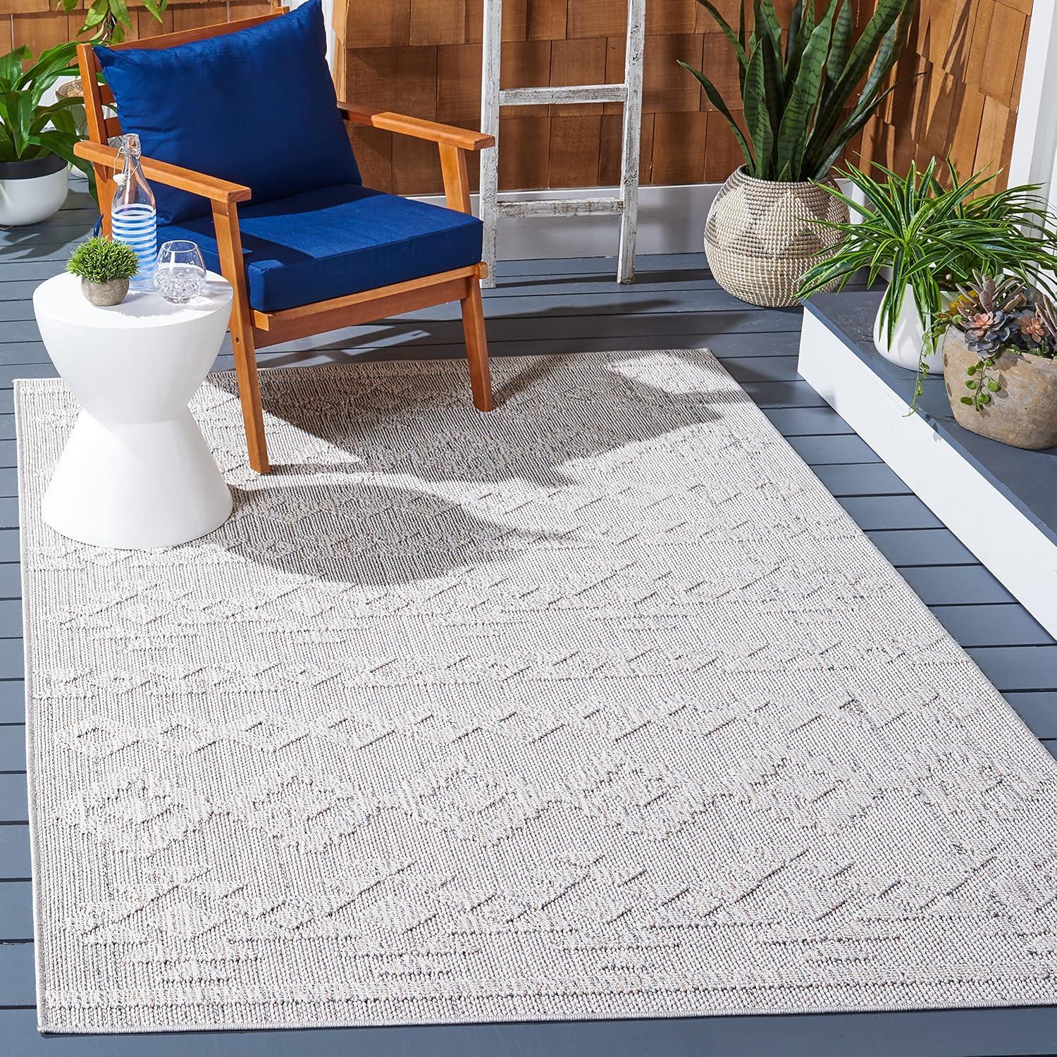 Global GLB210 Power Loomed Indoor/Outdoor Area Rug  - Safavieh