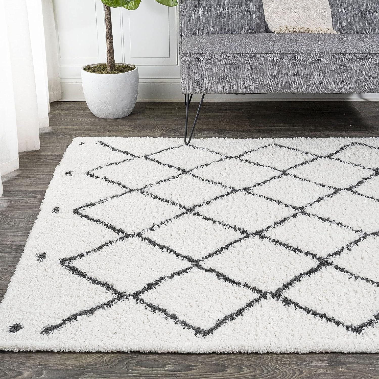 Cami Moroccan Style Diamond Shag Area Rug  - JONATHAN Y