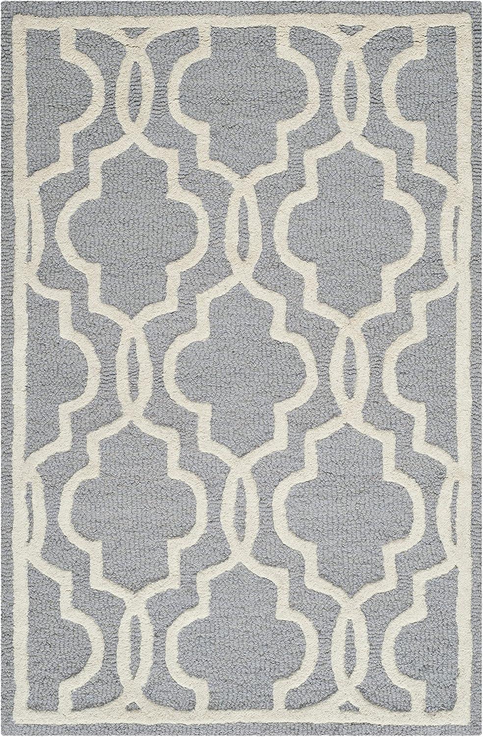 Silver and Ivory Hand-Tufted Wool Accent Rug 2'6" x 4'