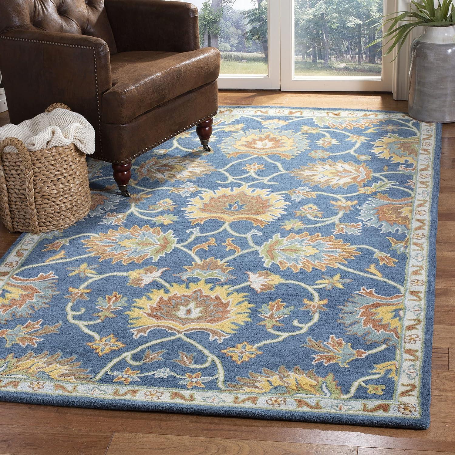 SAFAVIEH Heritage Sharla Floral Wool Area Rug, Navy, 5' x 8'