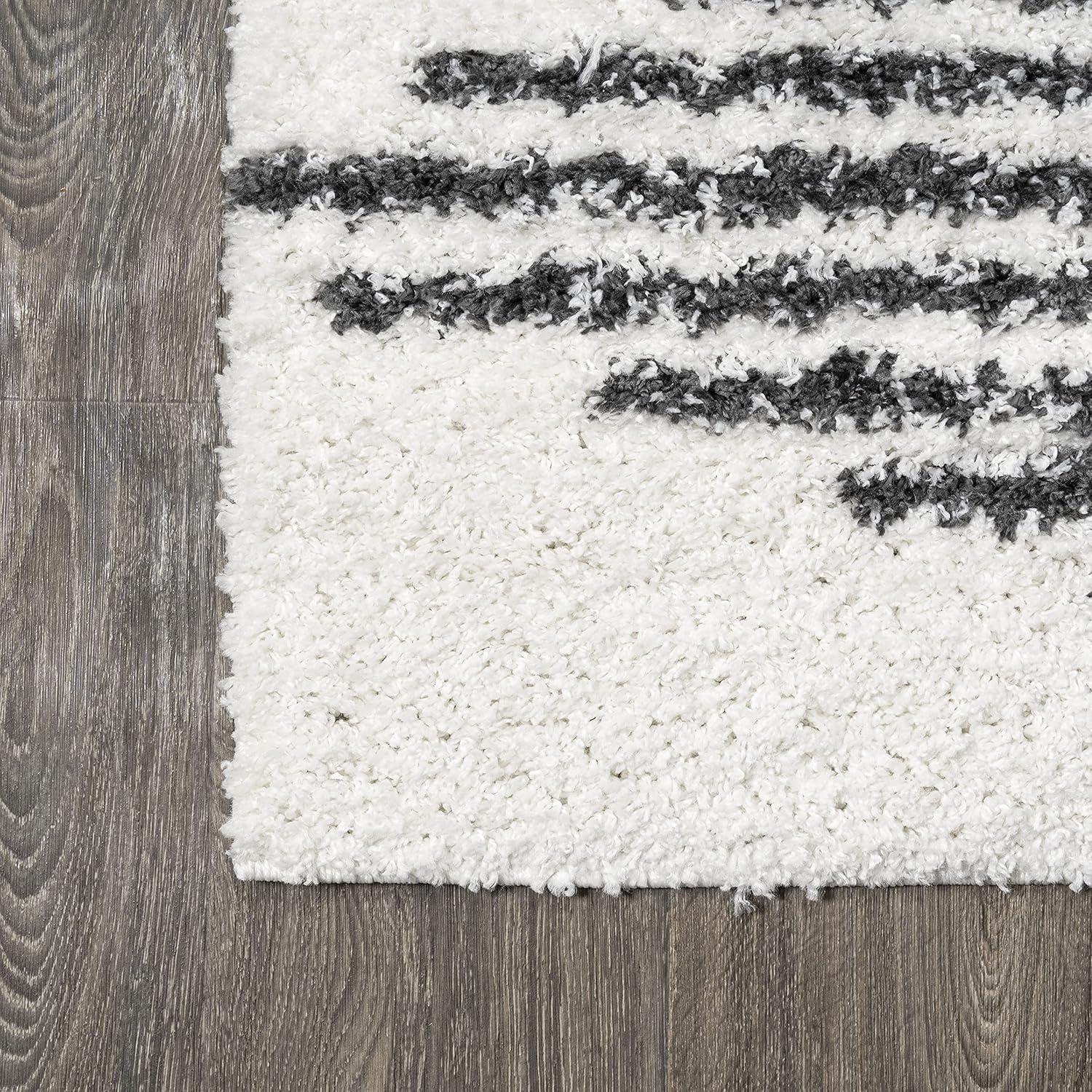 Elm Diamond Stripe Geometric Shag Indoor Area Rug - JONATHAN Y