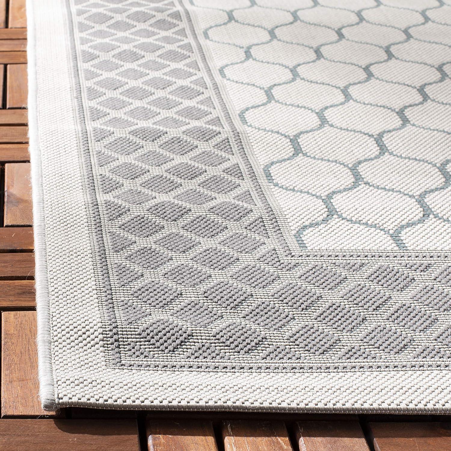 SAFAVIEH Courtyard Noelle Bordered Indoor/Outdoor Area Rug, Light Grey/Anthracite, 5'3" x 7'7"