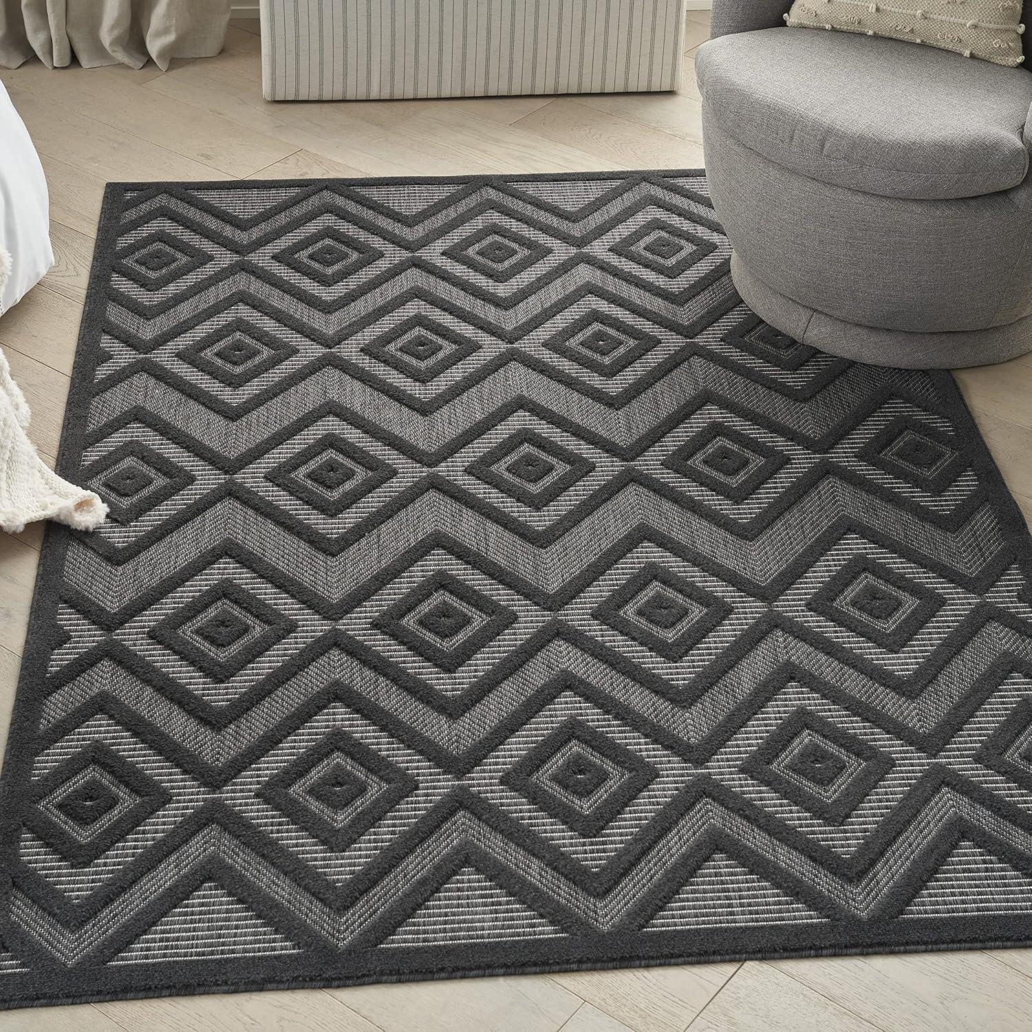 Nourison Versatile Diamond Geometric Flatweave Indoor Outdoor Area Rug Charcoal/Black 4' x 6'