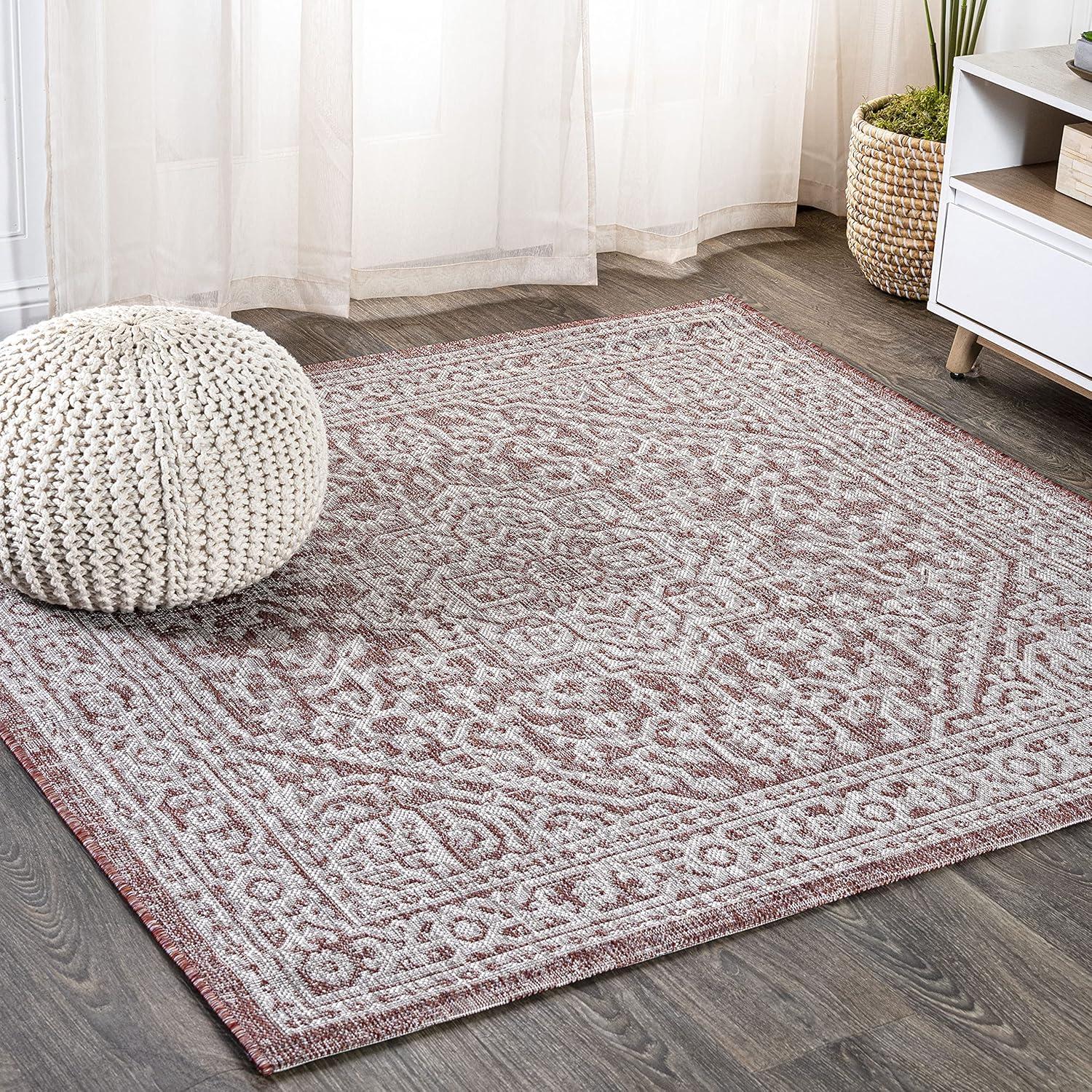 5' Square Sinjuri Medallion Textured Weave Indoor/Outdoor Area Rug, Red/Taupe - JONATHAN Y