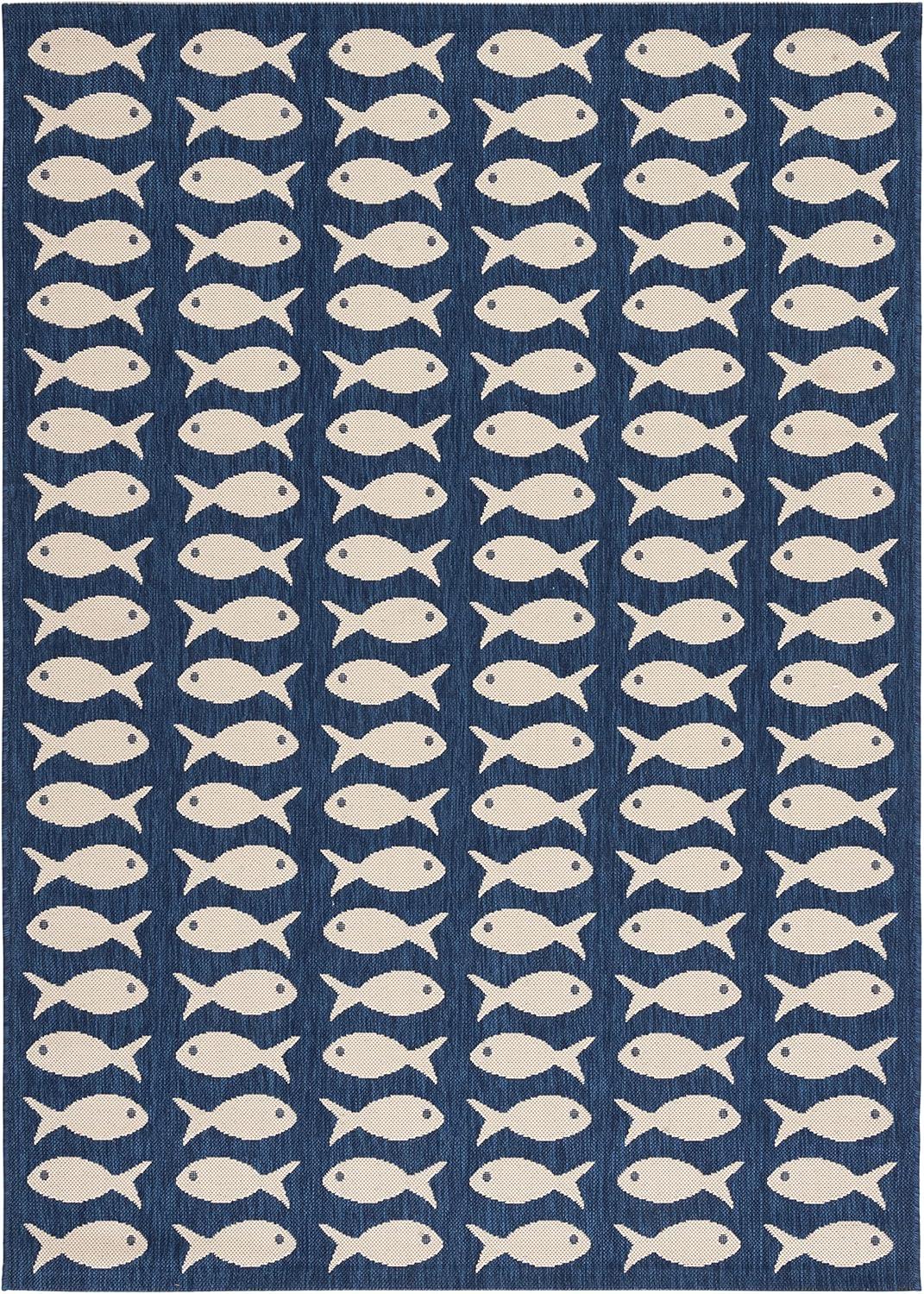 SAFAVIEH Courtyard Tranter Fishes Indoor/Outdoor Area Rug, Navy/Beige, 5'3" x 7'7"