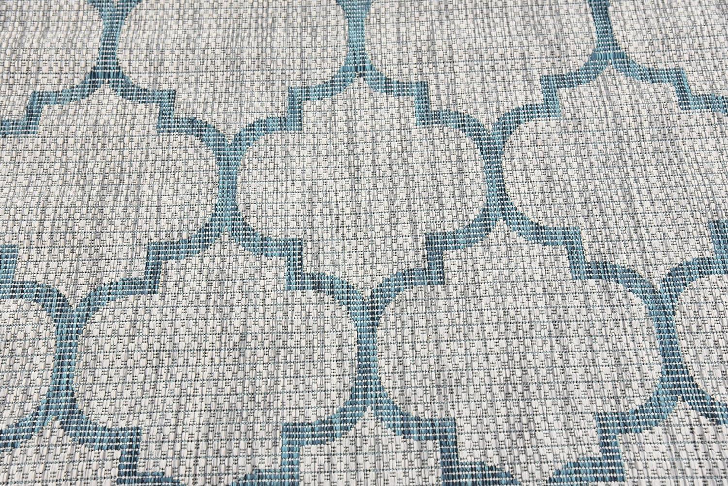 Unique Loom 4' 1 x 6' 1 Rectangle Indoor/Outdoor Trellis Gray Area Rug