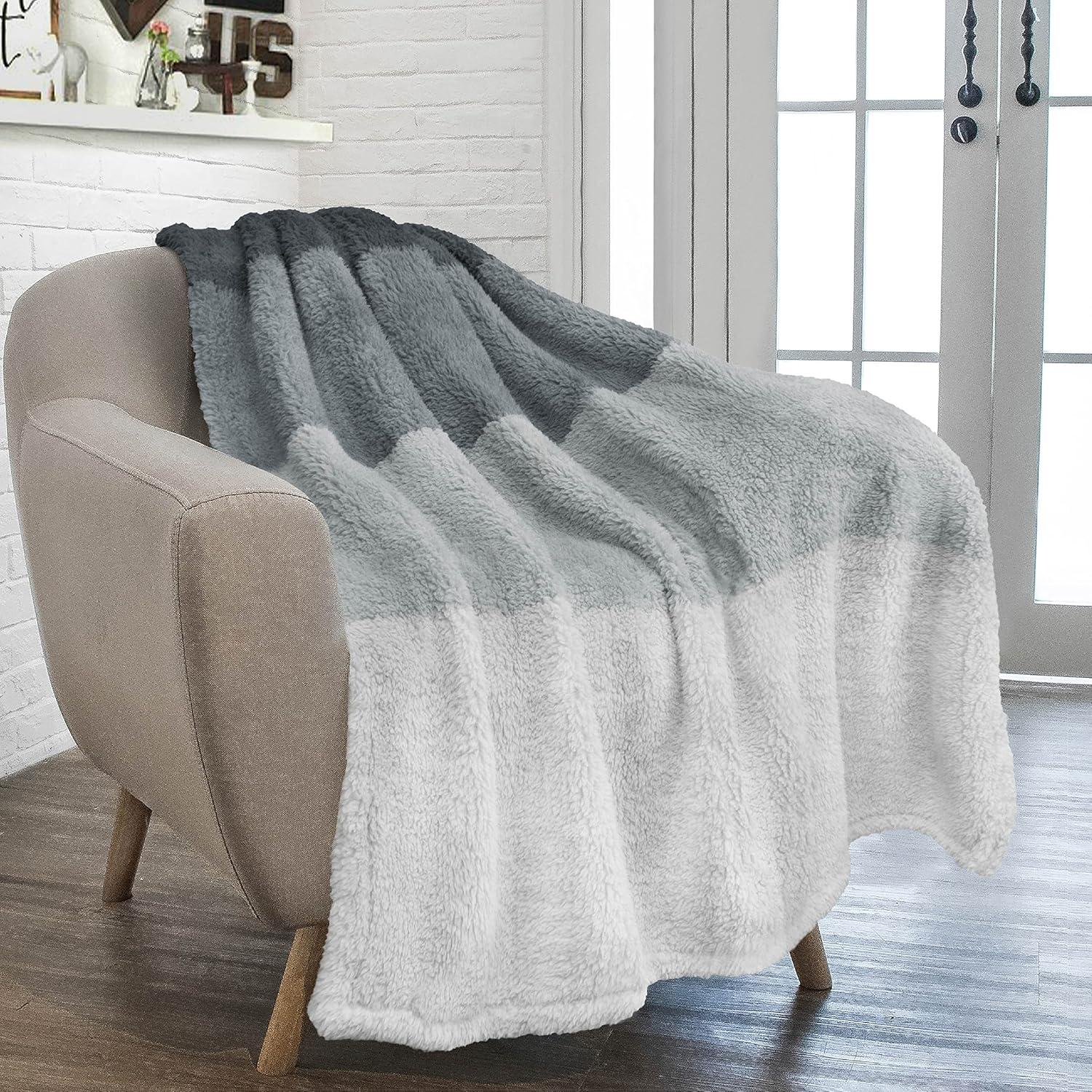 PAVILIA Plush Throw Blanket for Couch Bed, Faux Shearling Blanket and Throw for Sofa Home Decor