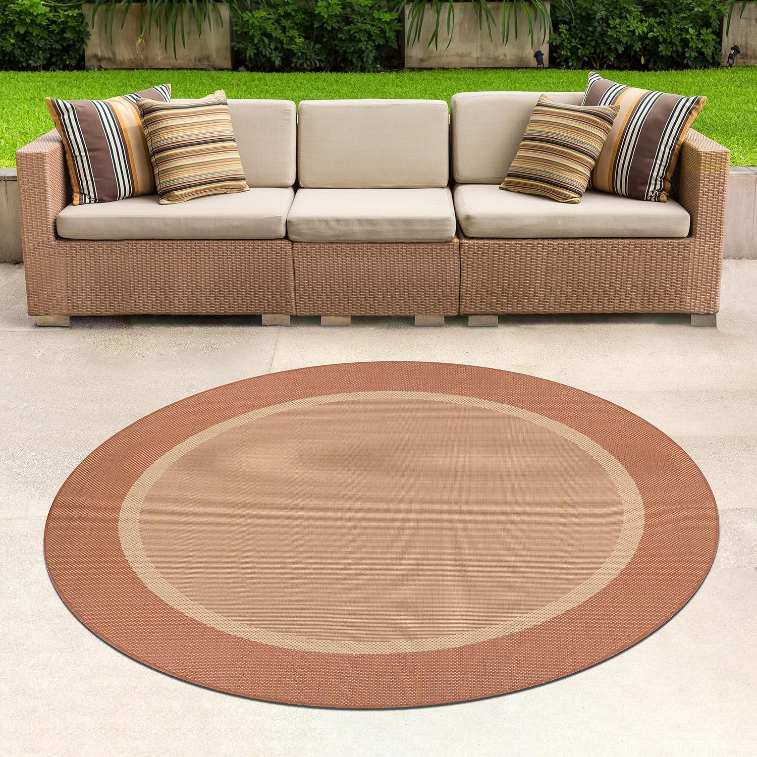 Couristan Recife Stria Texture Indoor / Outdoor Area Rug, Natural- Terracotta, 7'6" Round