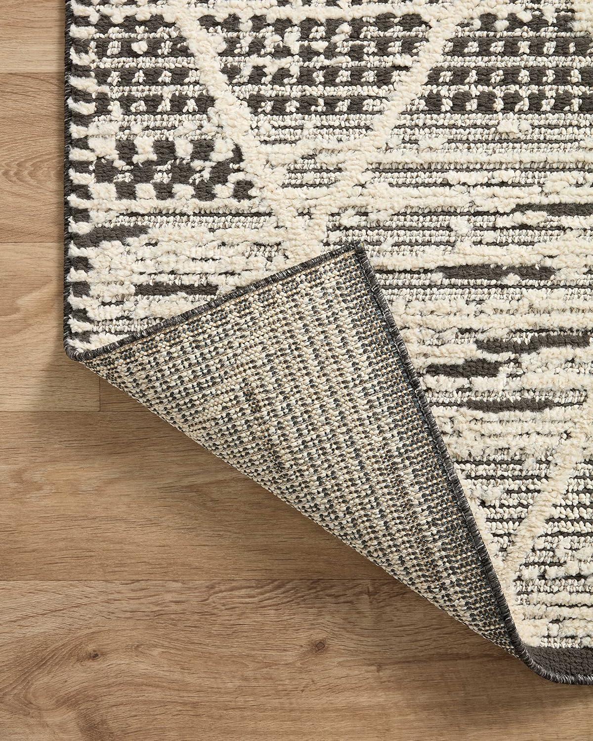 Loloi II Fabian Charcoal / Ivory 5'-3" x 7'-6" Area Rug