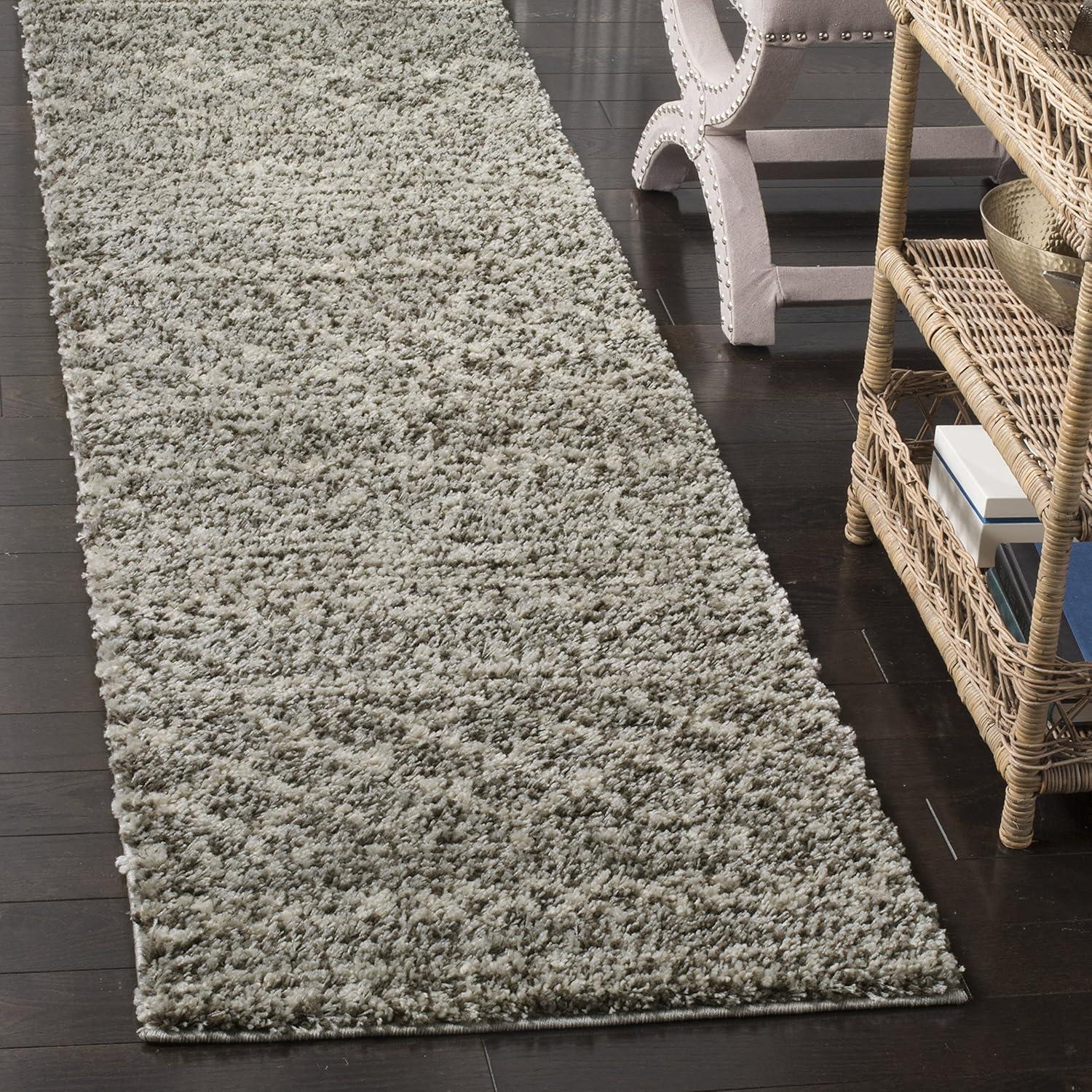 Arizona Shag ASG741 Power Loomed Indoor Runner Rug - Ivory/Beige - 2'3"x10' - Safavieh