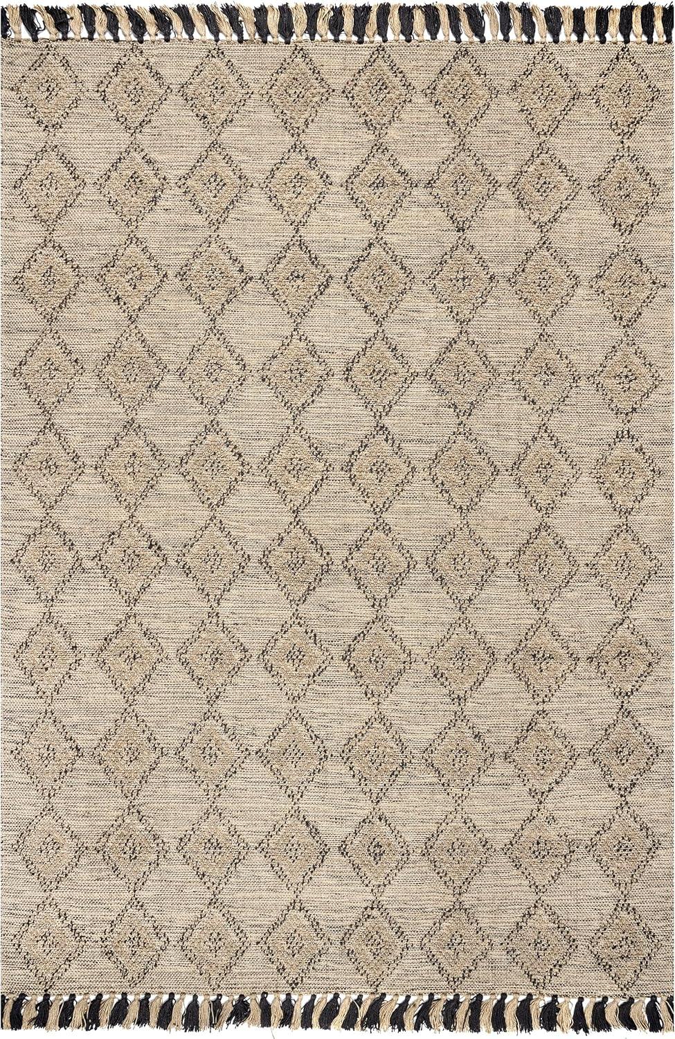 Nuloom Britta Textured Diamond Tassel Indoor Area Rug