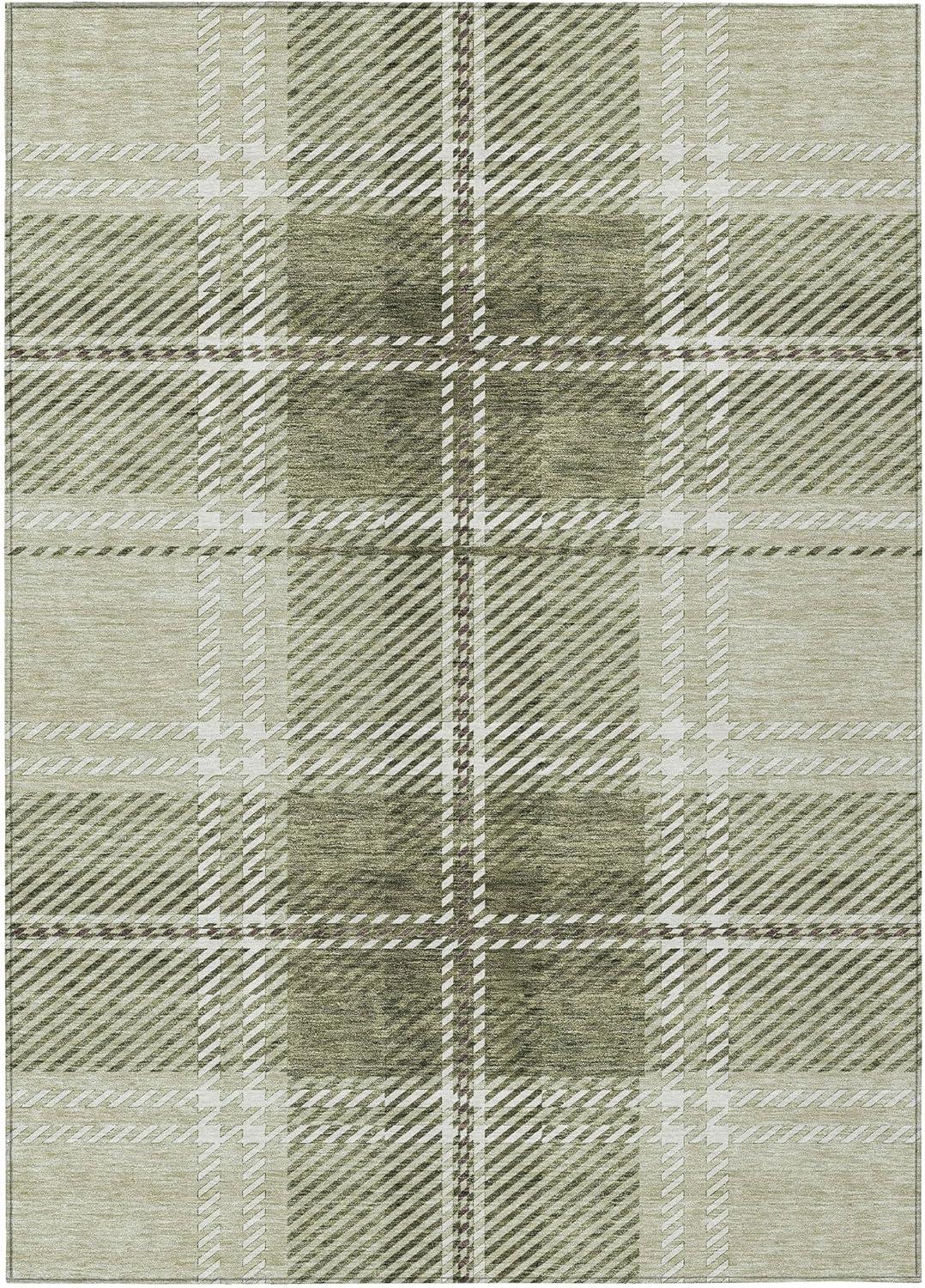 Green Plaid Synthetic Indoor/Outdoor Washable Rug 2'6" x 3'10"