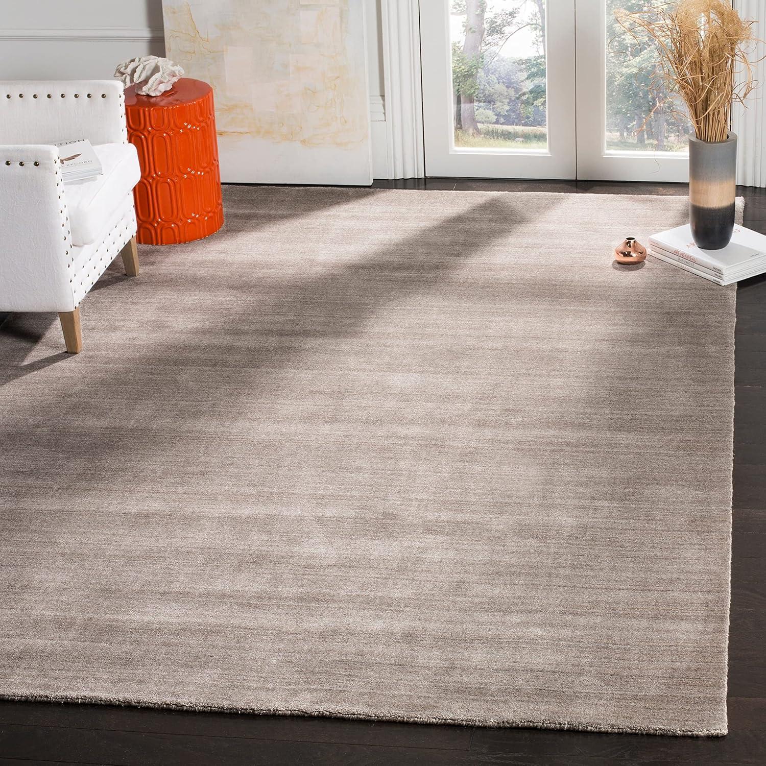 SAFAVIEH Mirage Branislav Solid Area Rug, Silver, 9' x 12'