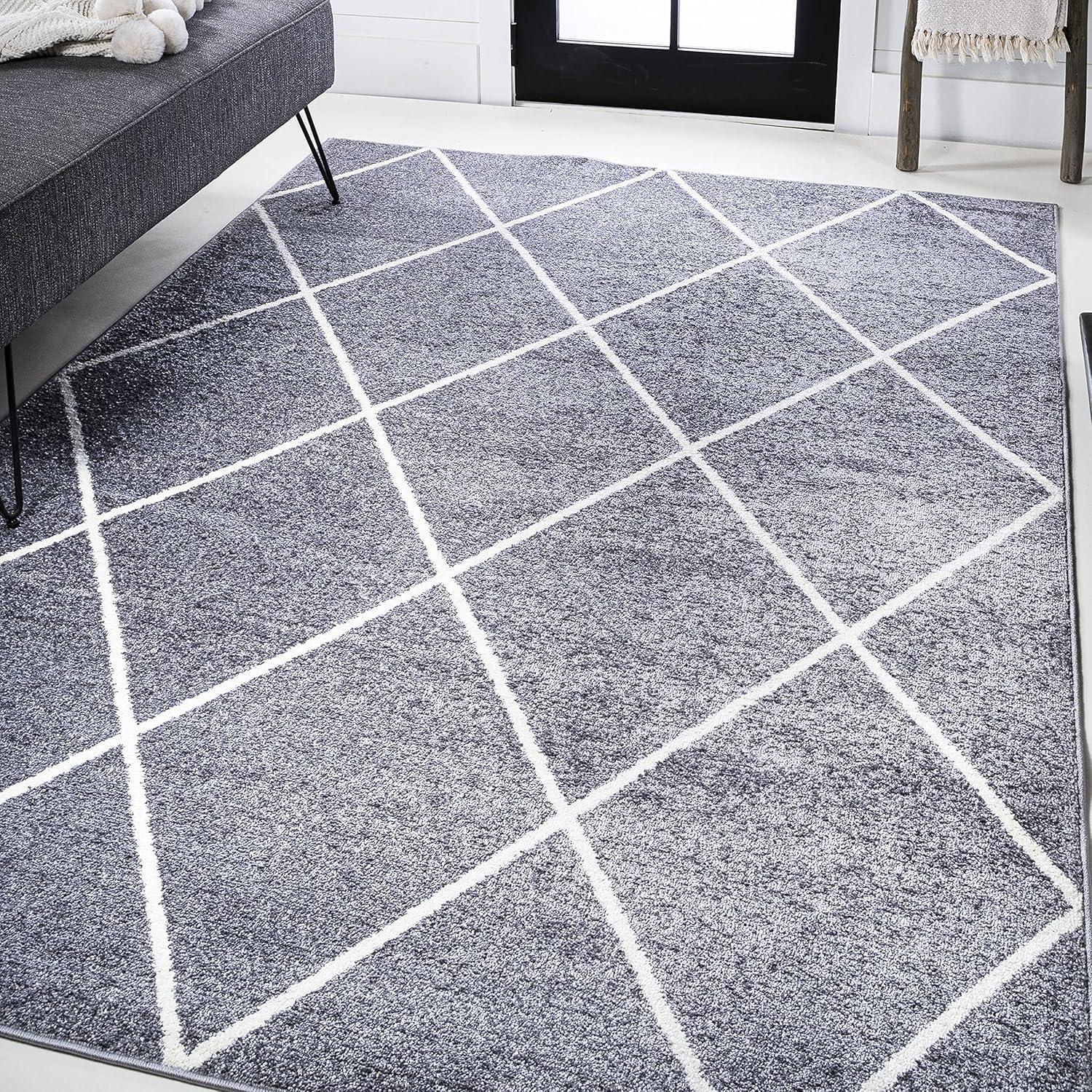 4'x6' Cole Minimalist Diamond Trellis Area Rug, Gray/White - JONATHAN Y