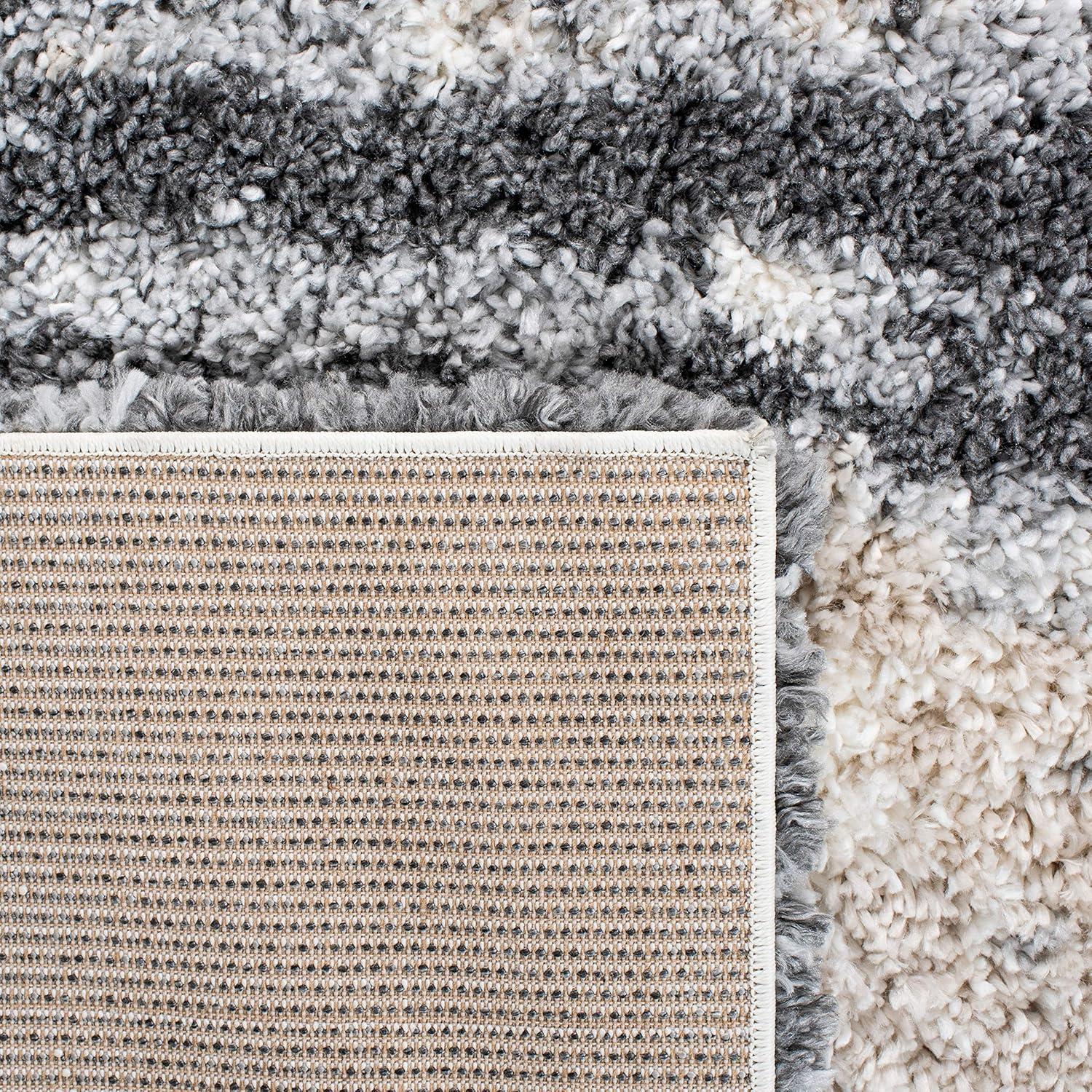 Fontana Shag FNT853 Power Loomed Area Rug - Grey/Ivory - 5'3"x7'6" - Safavieh.