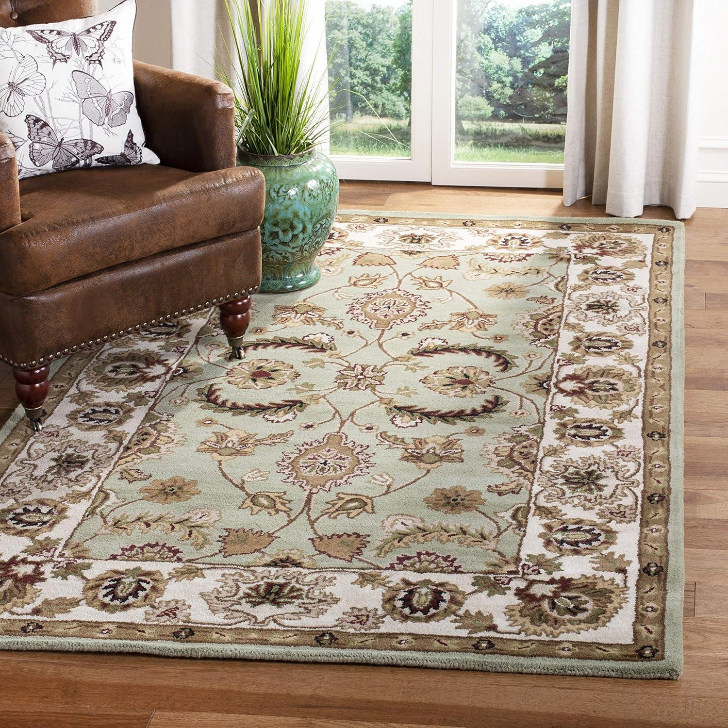 Ivory and Light Green Hand-Tufted Wool Area Rug, 4' x 6'