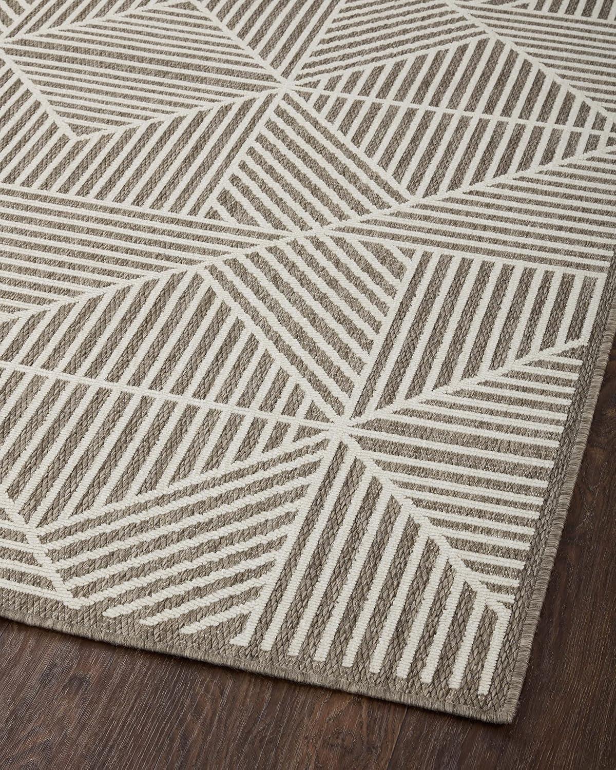 Loloi II Rainier Oriental Natural / Ivory 5'-3" x 7'-7" Area Rug
