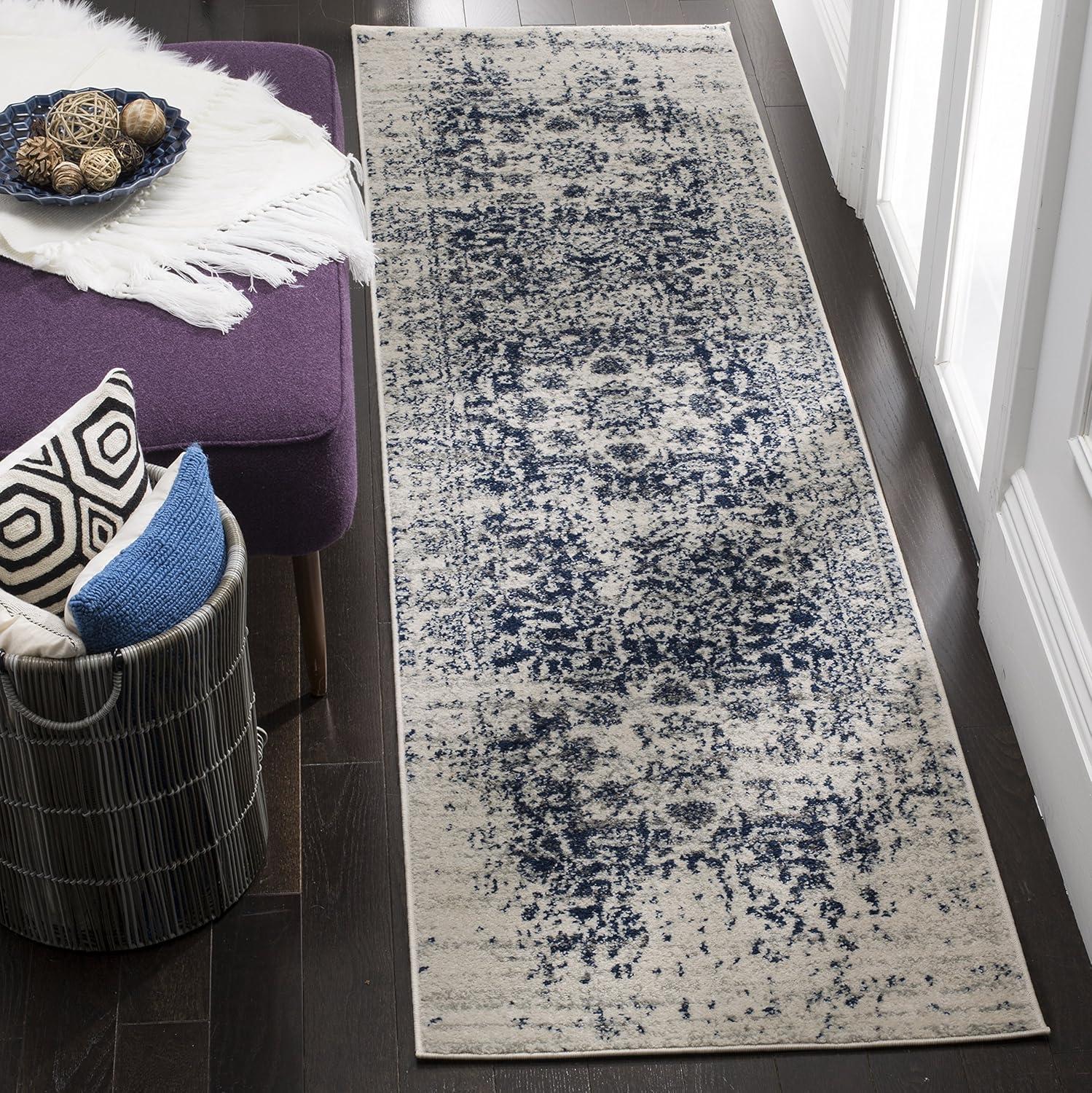 Madison MAD603 Power Loomed Indoor Runner Rug - Cream/Navy - 2'3"x6' - Safavieh