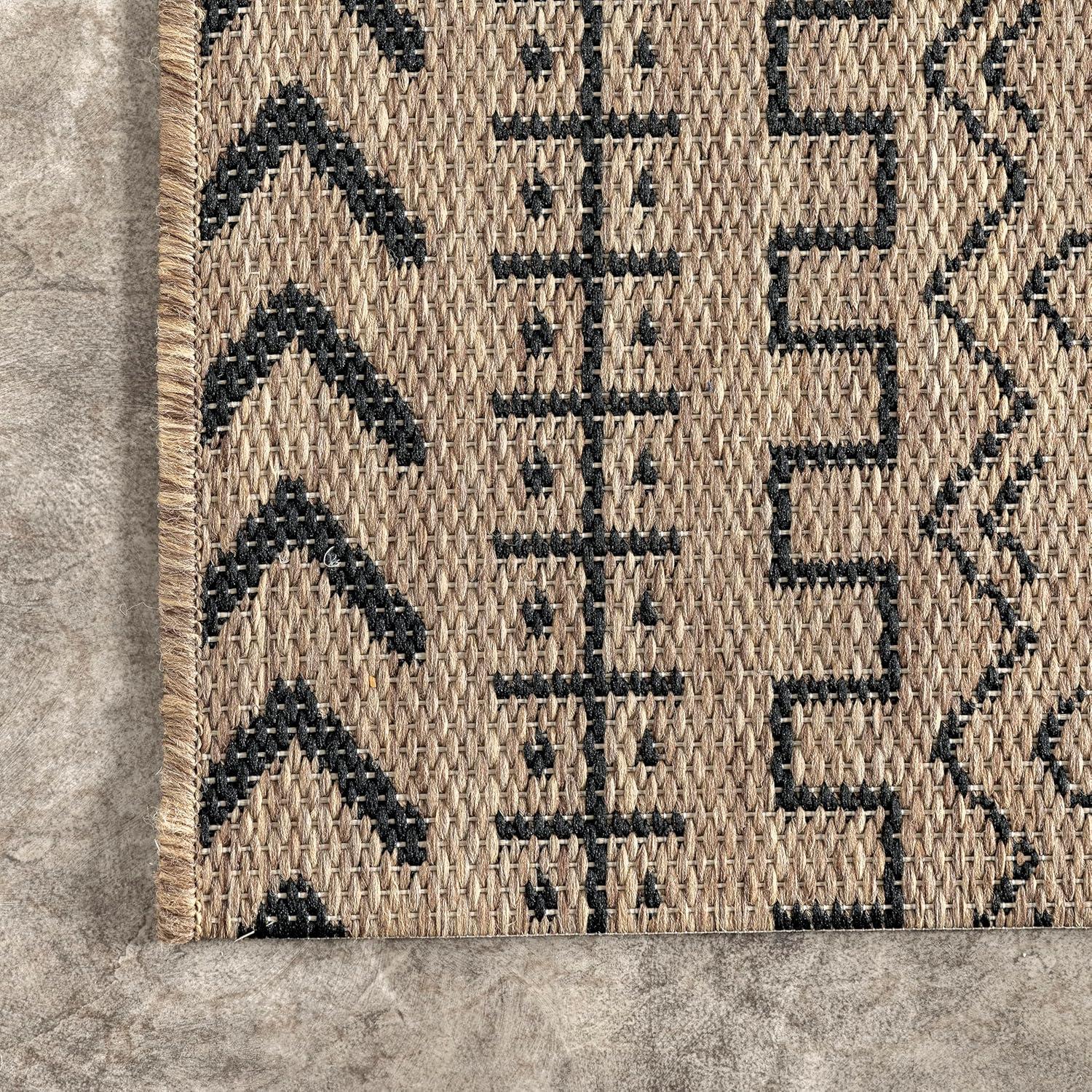 Reversible Brown Synthetic Square Indoor/Outdoor Rug