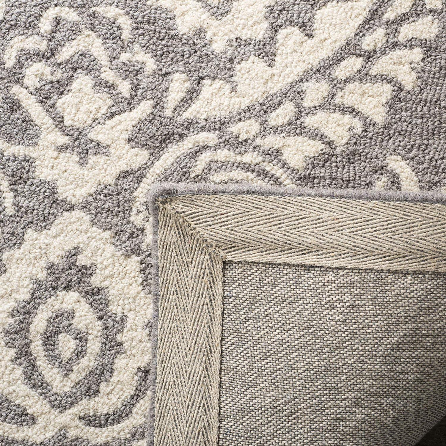 Safavieh Blossom Littie 2 x 8 (ft) Tufted Wool Gray/Ivory Rectangular Indoor Damask Runner rug