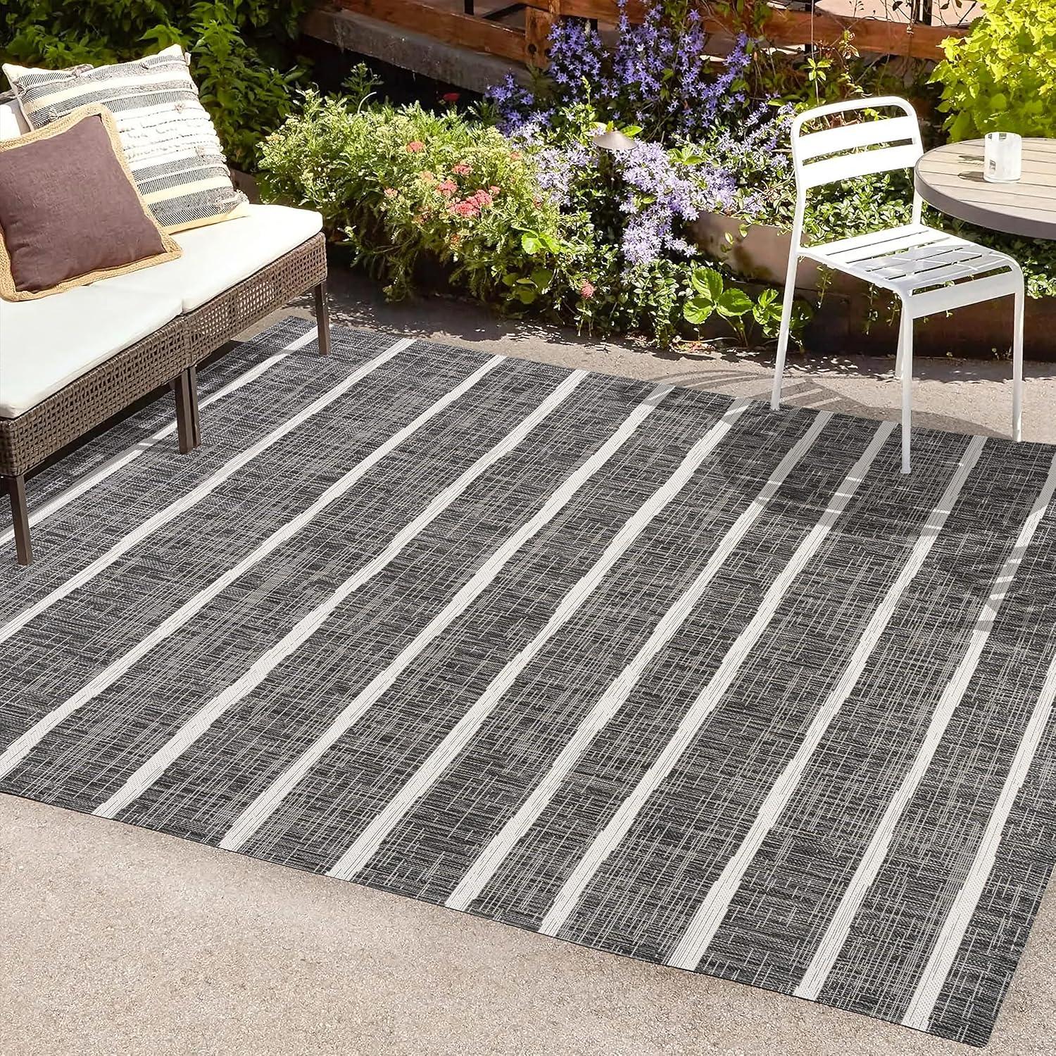 3'x5' Colonia Berber Stripe Indoor/Outdoor Area Rug, Black/Ivory - JONATHAN Y