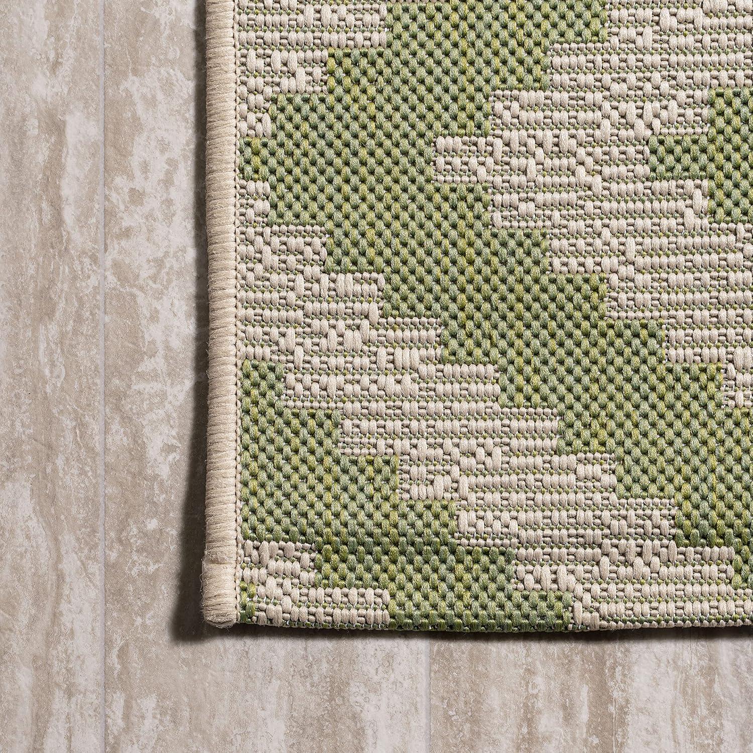 2'x10' Sintra Diamond  Indoor/Outdoor Runner Rug, Green/Cream - JONATHAN Y